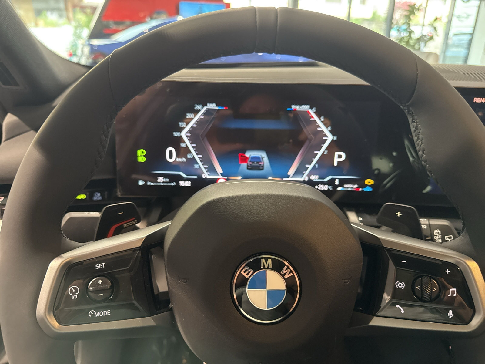 BMW 520d xDrive 48V Touring M Sport Pro Steptronic-image-13
