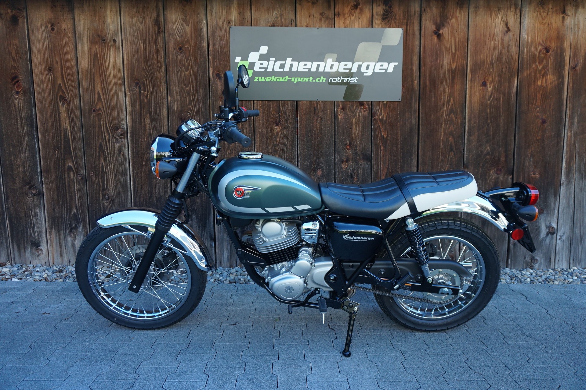 KAWASAKI W230 ABS MY26-image-0