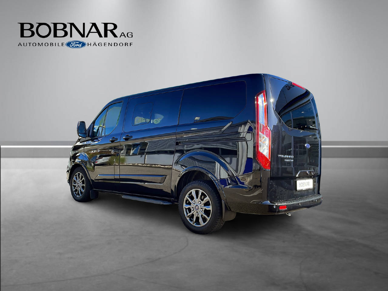 FORD Tourneo Custom 320 L1 2.0 TDCi 185 Titanium X-image-5