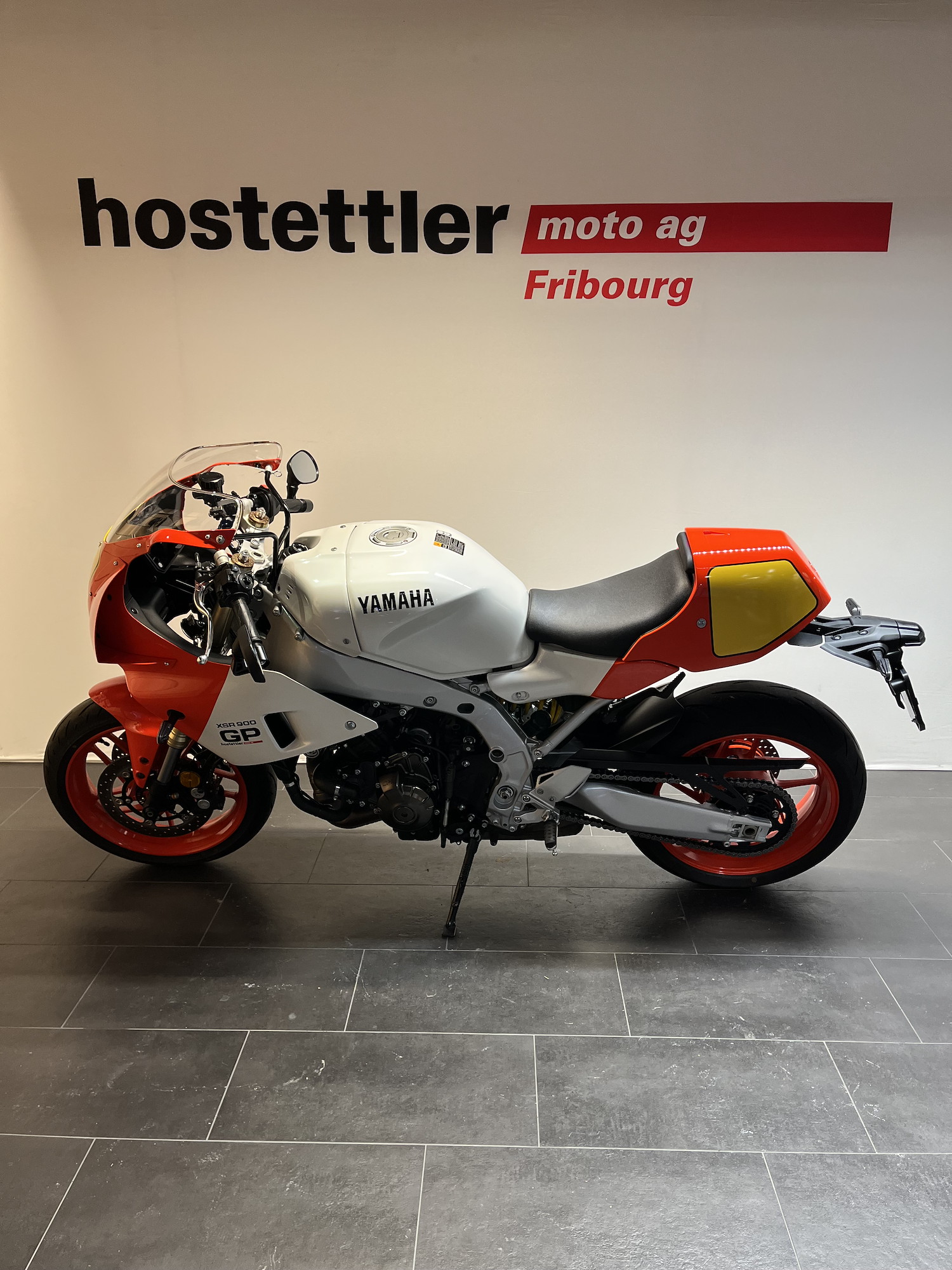 YAMAHA XSR 900 GP-image-3