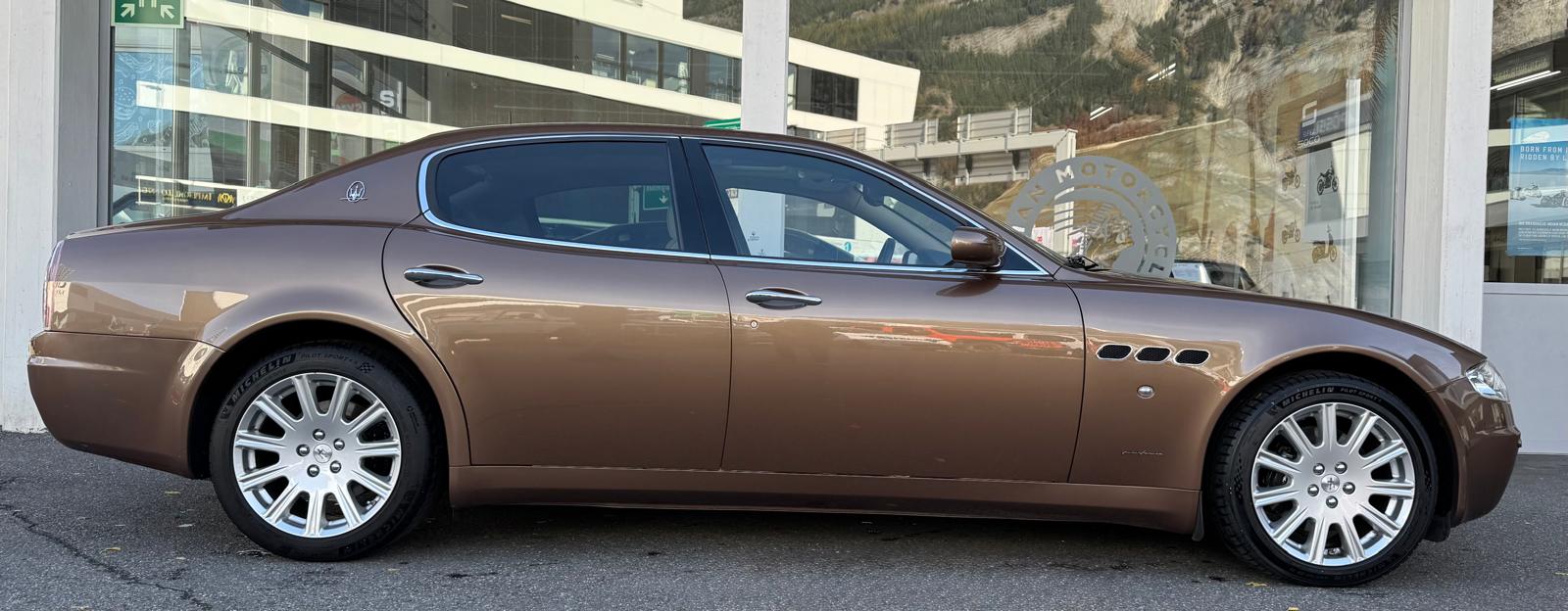 MASERATI Quattroporte 4.2 V8 DuoSelect-showroom-element-1