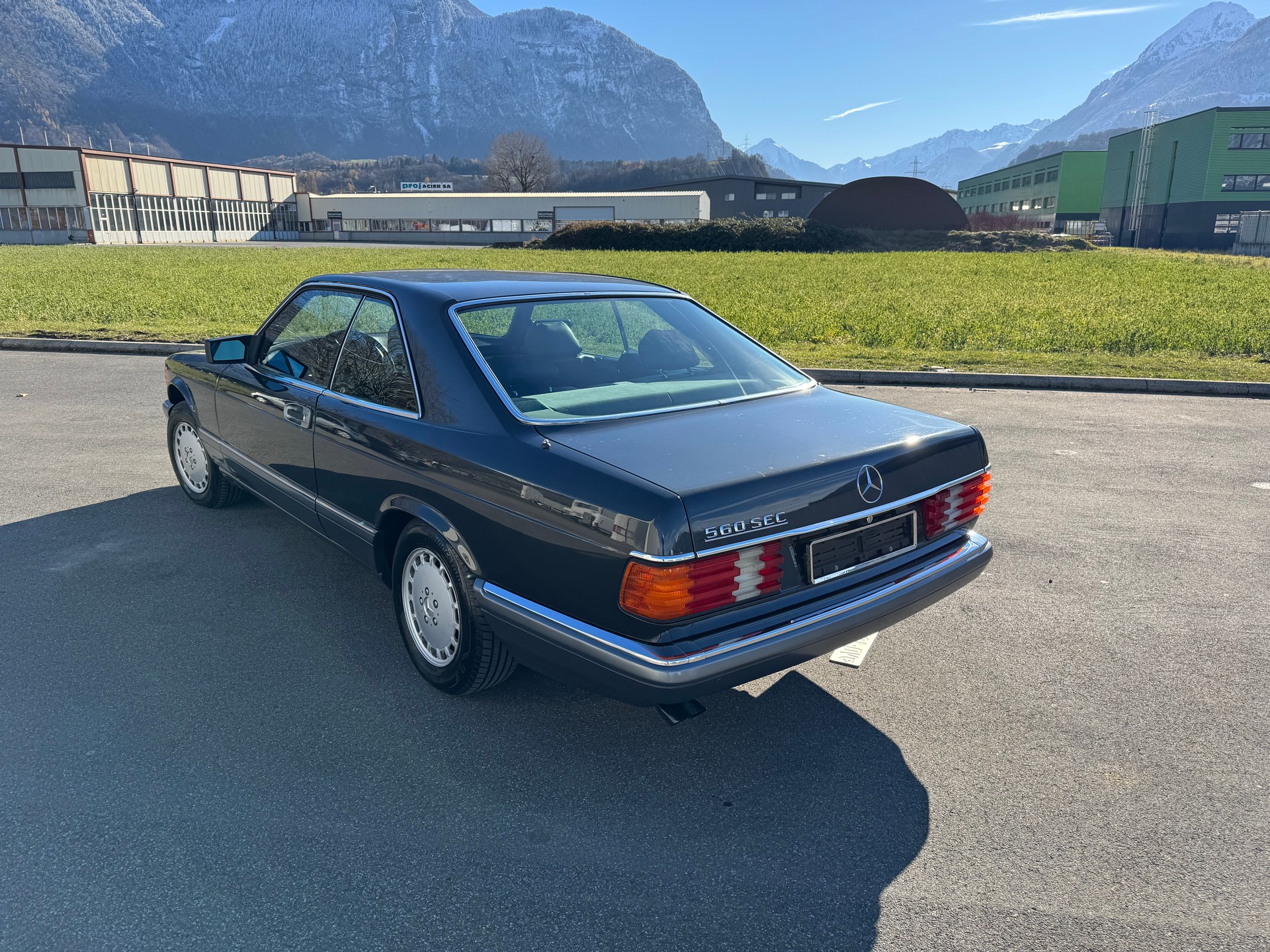 MERCEDES-BENZ 560 SEC Automatic-image-5