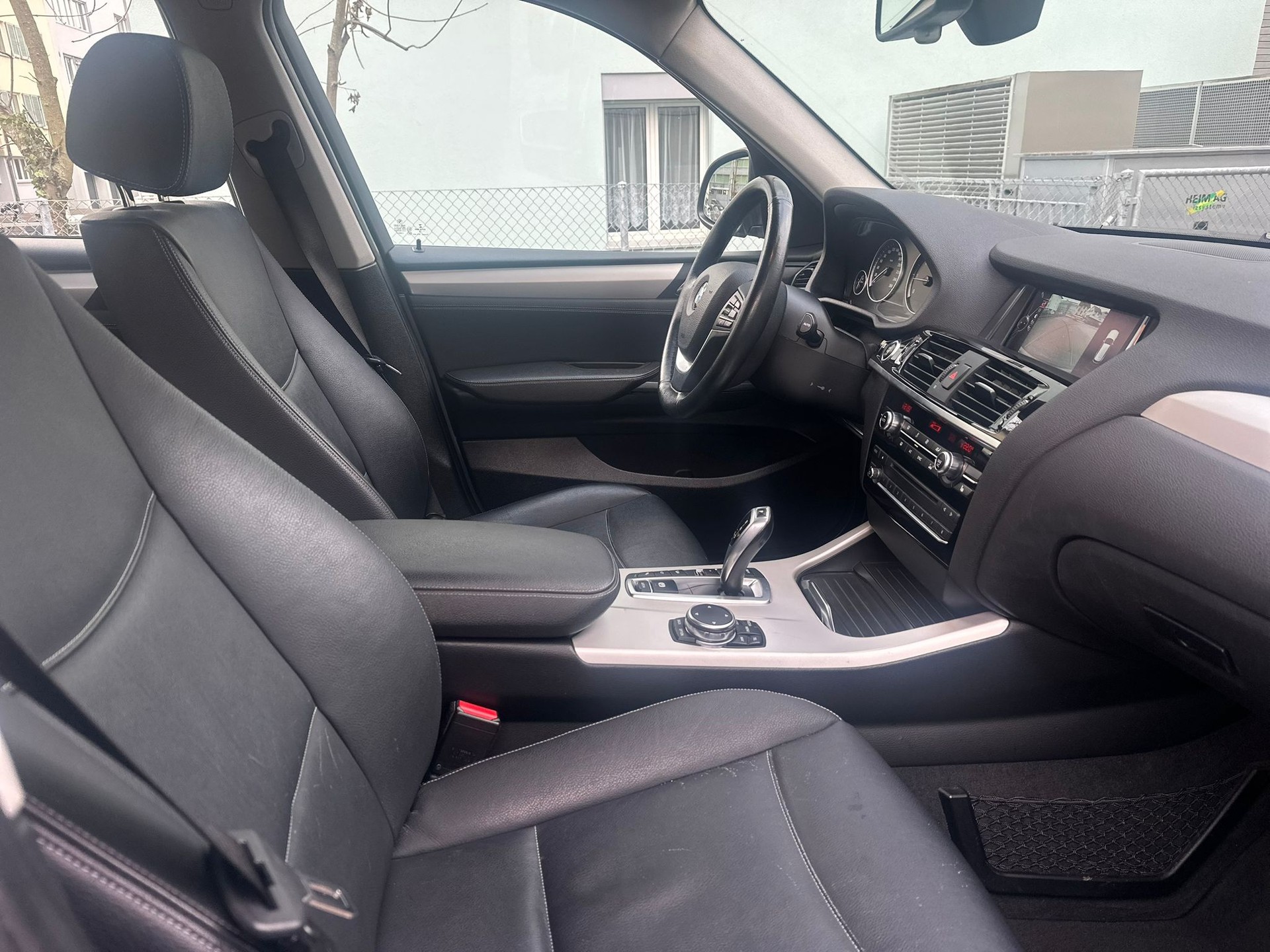 BMW X3 xDrive 20d Steptronic-image-11