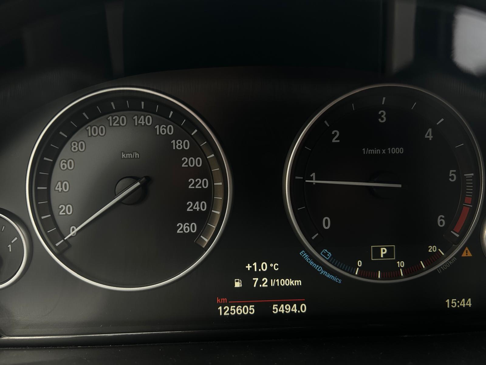 BMW X3 xDrive 20d Steptronic-image-16