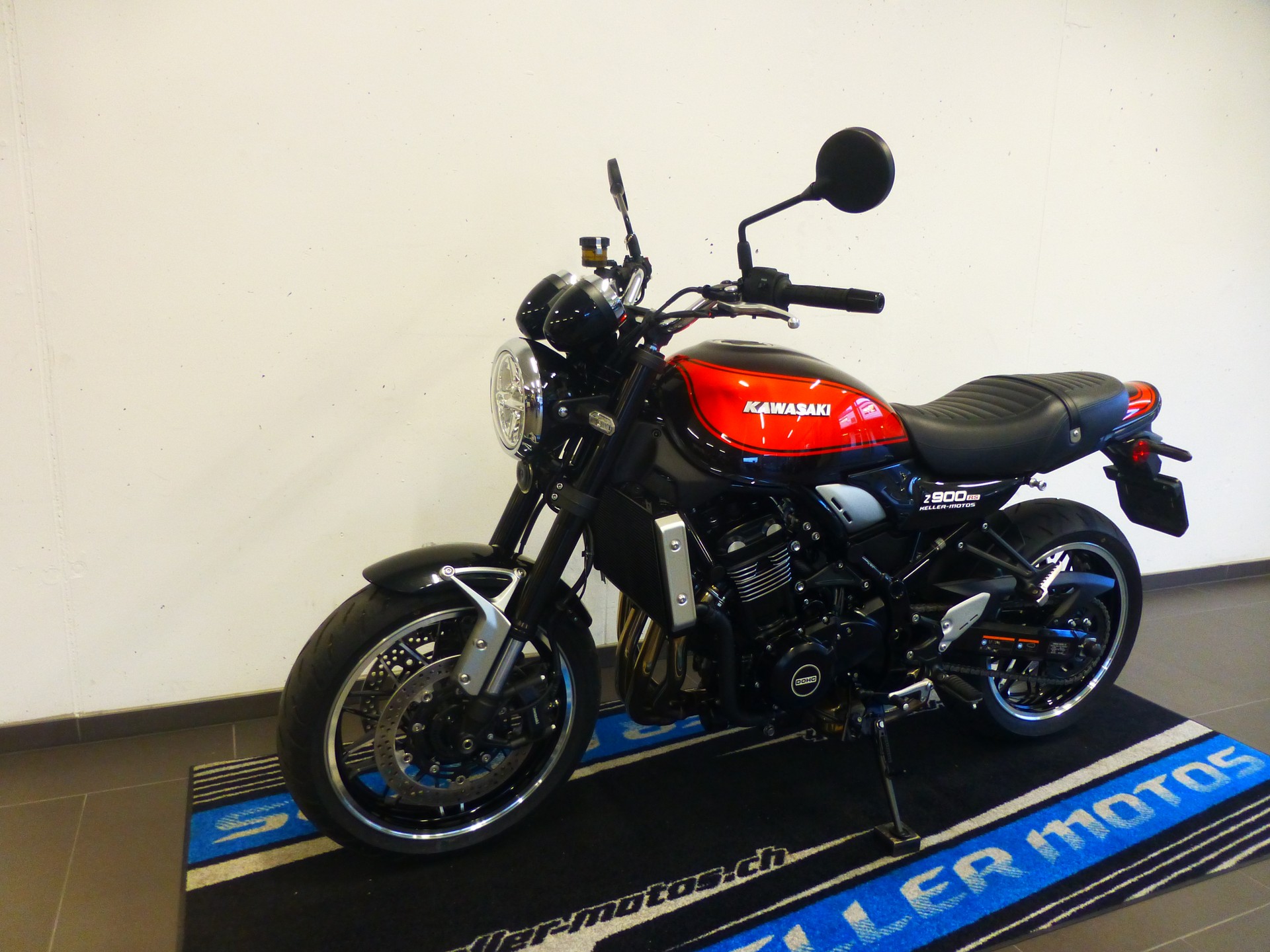 KAWASAKI Z 900 RS-image-9