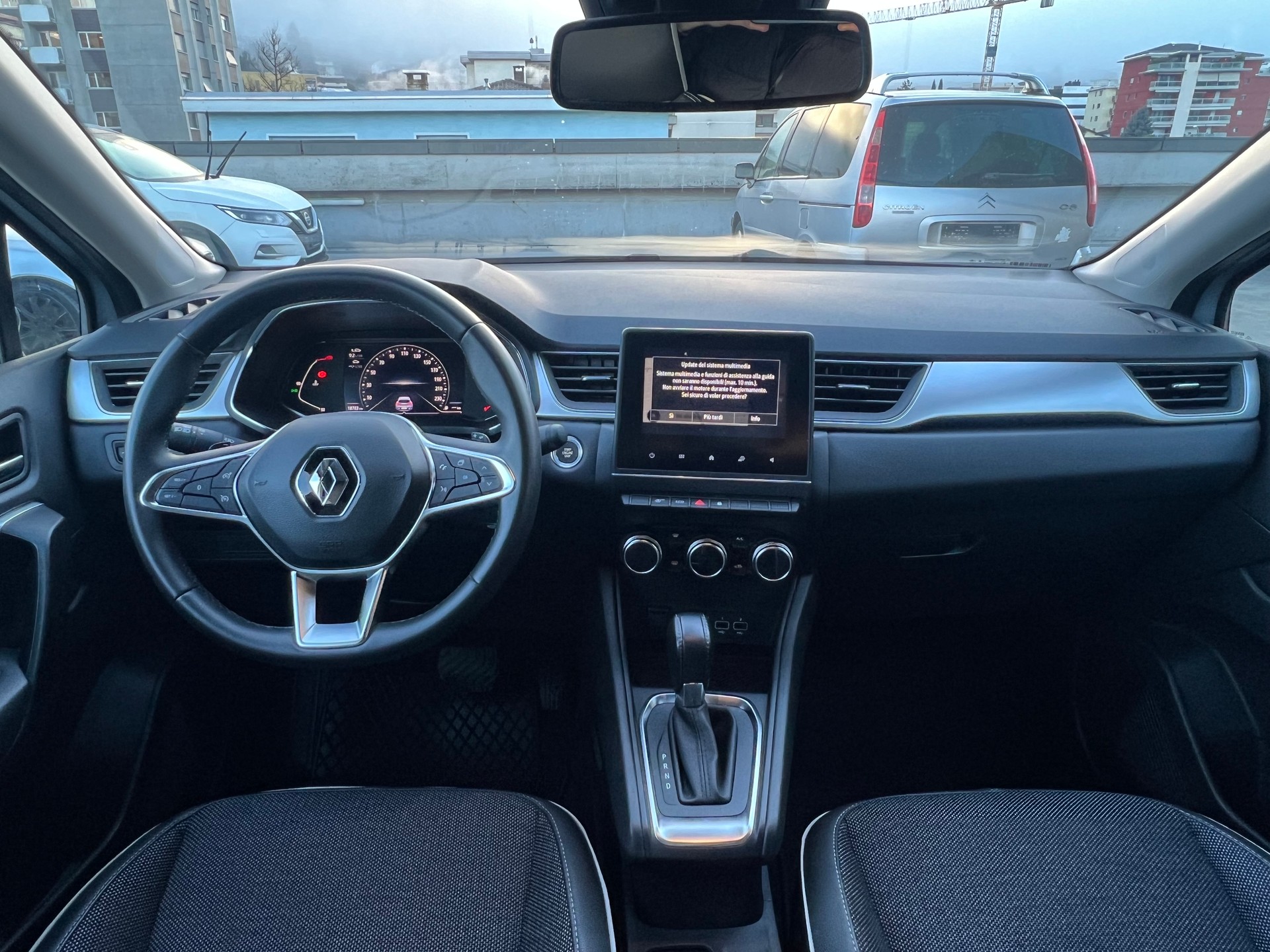 RENAULT Captur 1.3 TCe EDC Intens EDC-image-5