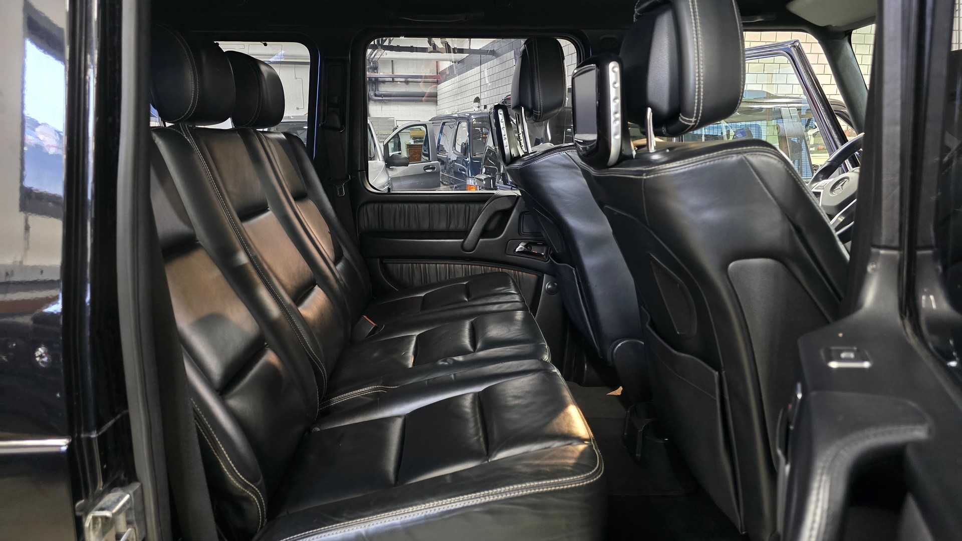 MERCEDES-BENZ G 500 7G-Tronic-image-28