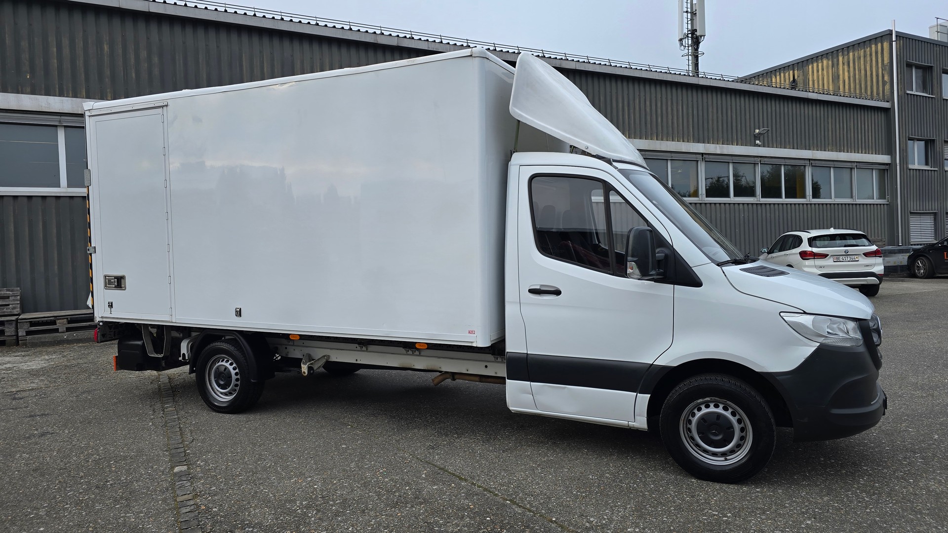 MERCEDES-BENZ Sprinter 314 CDI Lang Kasten mit Hebebühne inkl. Anhänger mit Durchladesystem-image-12