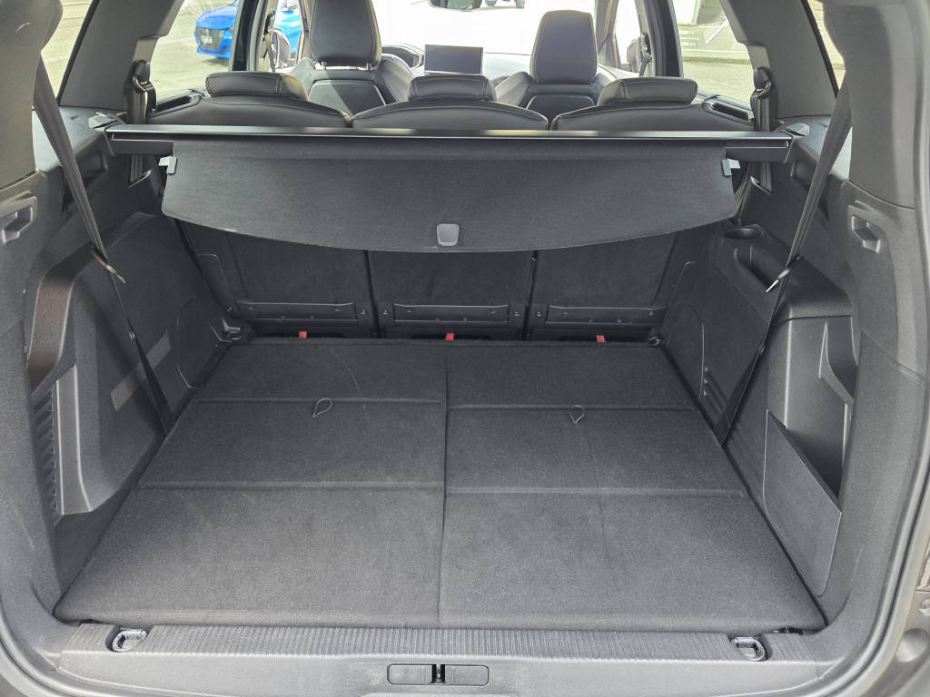 PEUGEOT 5008 1.2 PureTech GT-image-7