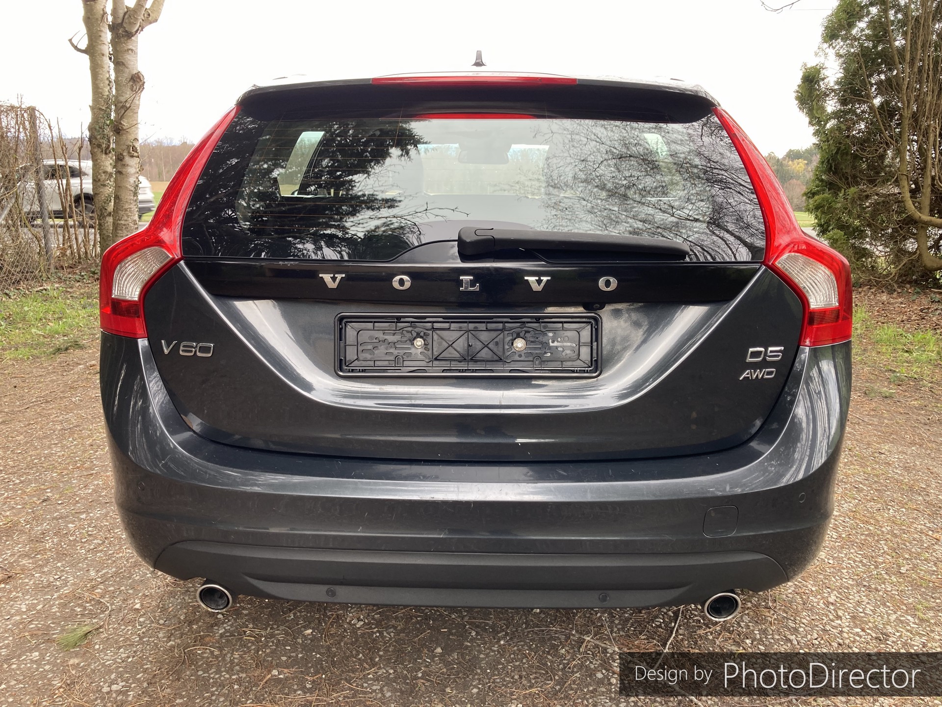 VOLVO V60 D5 AWD Summum Geartronic-image-13