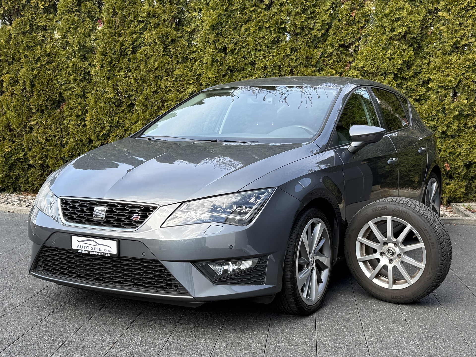 SEAT Leon 1.4 TSI FR-showroom-element-2