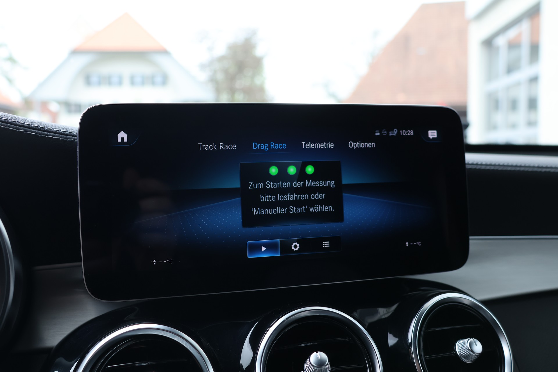 MERCEDES-BENZ GLC 63 S AMG 4Matic 9G-Tronic (CH) "Designo Magno"-image-23