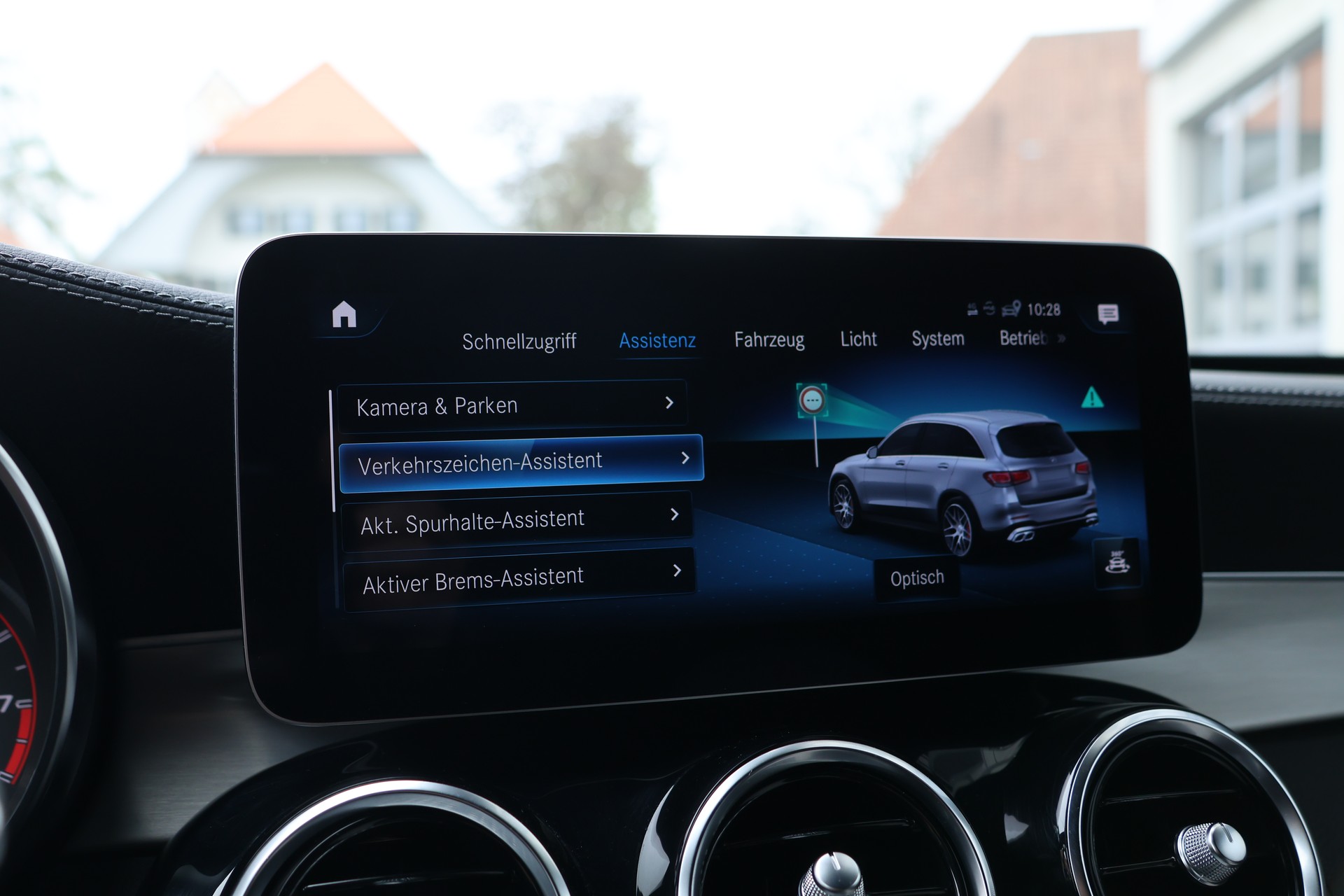 MERCEDES-BENZ GLC 63 S AMG 4Matic 9G-Tronic (CH) "Designo Magno"-image-24