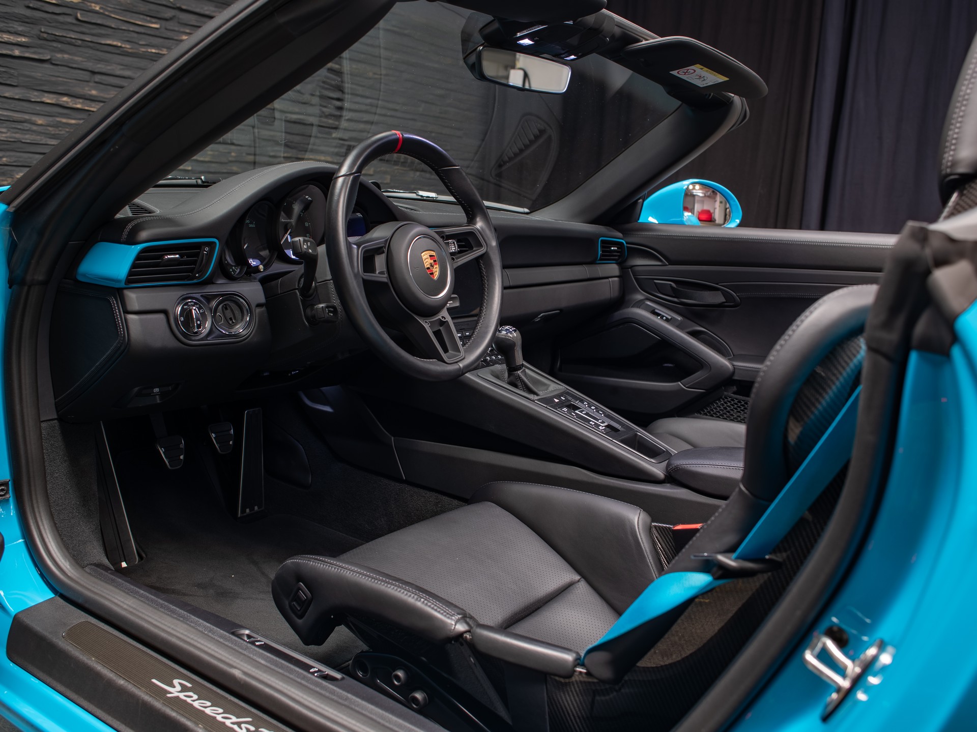 PORSCHE 911 Speedster-image-28