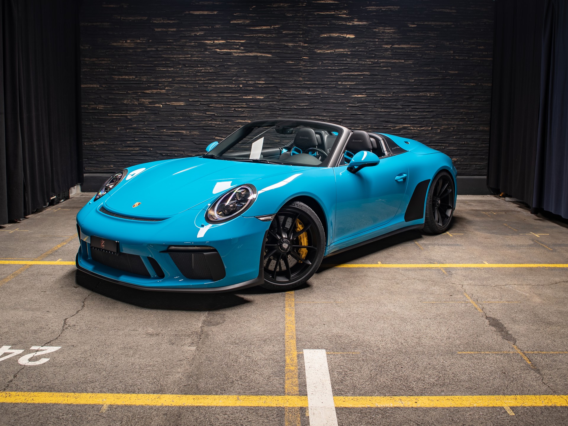 PORSCHE 911 Speedster-image-31