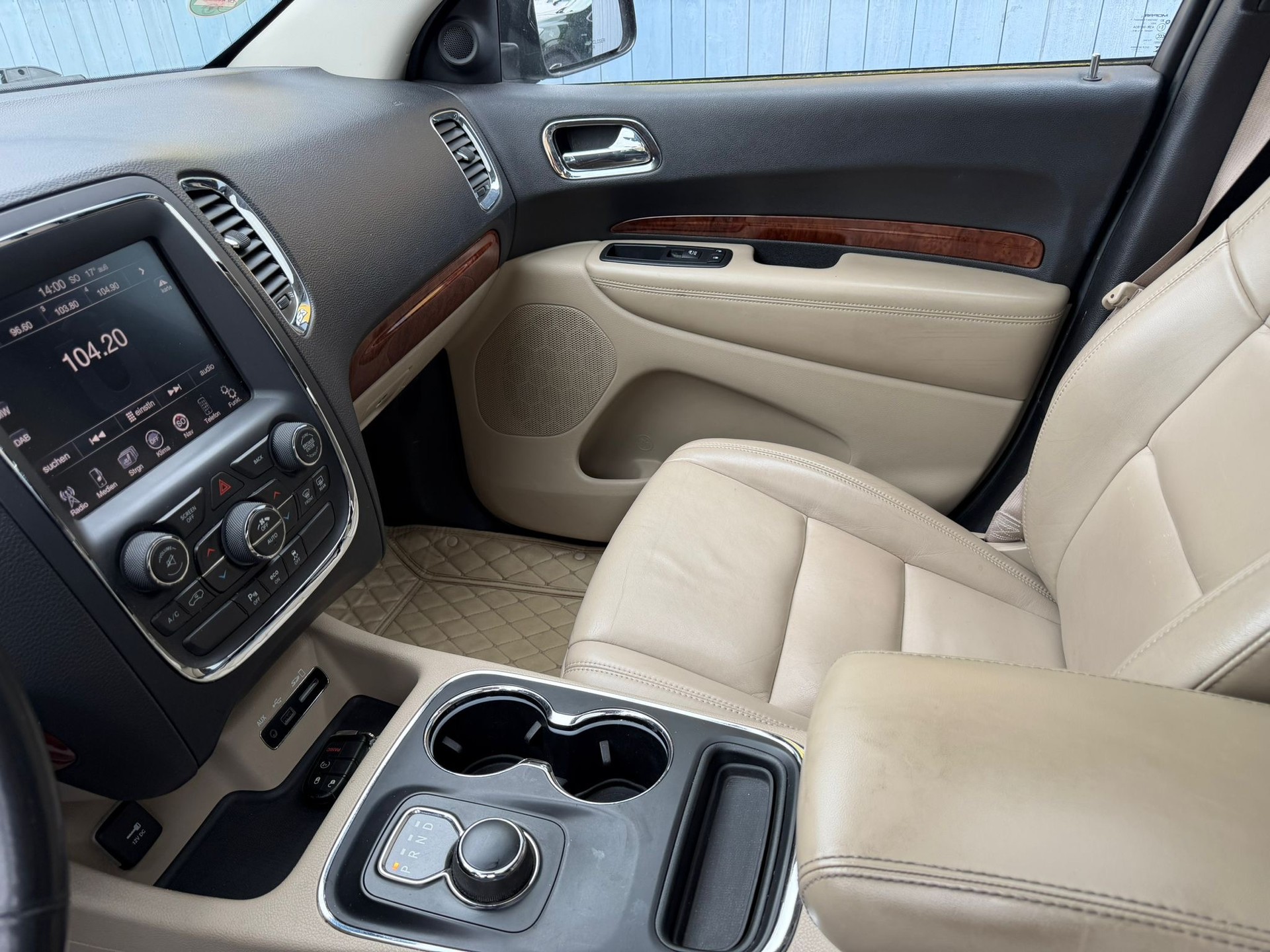 DODGE Limited 3.6 AWD-image-21