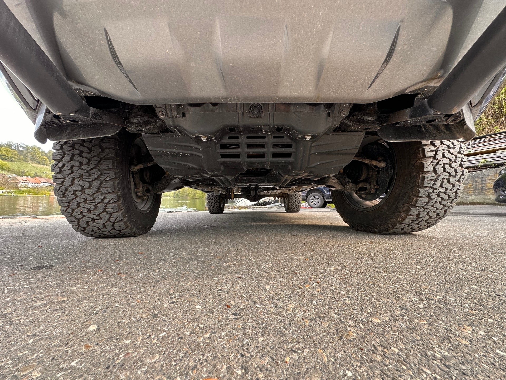 TOYOTA Hilux 2.8D-4D Invincible Double Cab 4x4 A-image-4