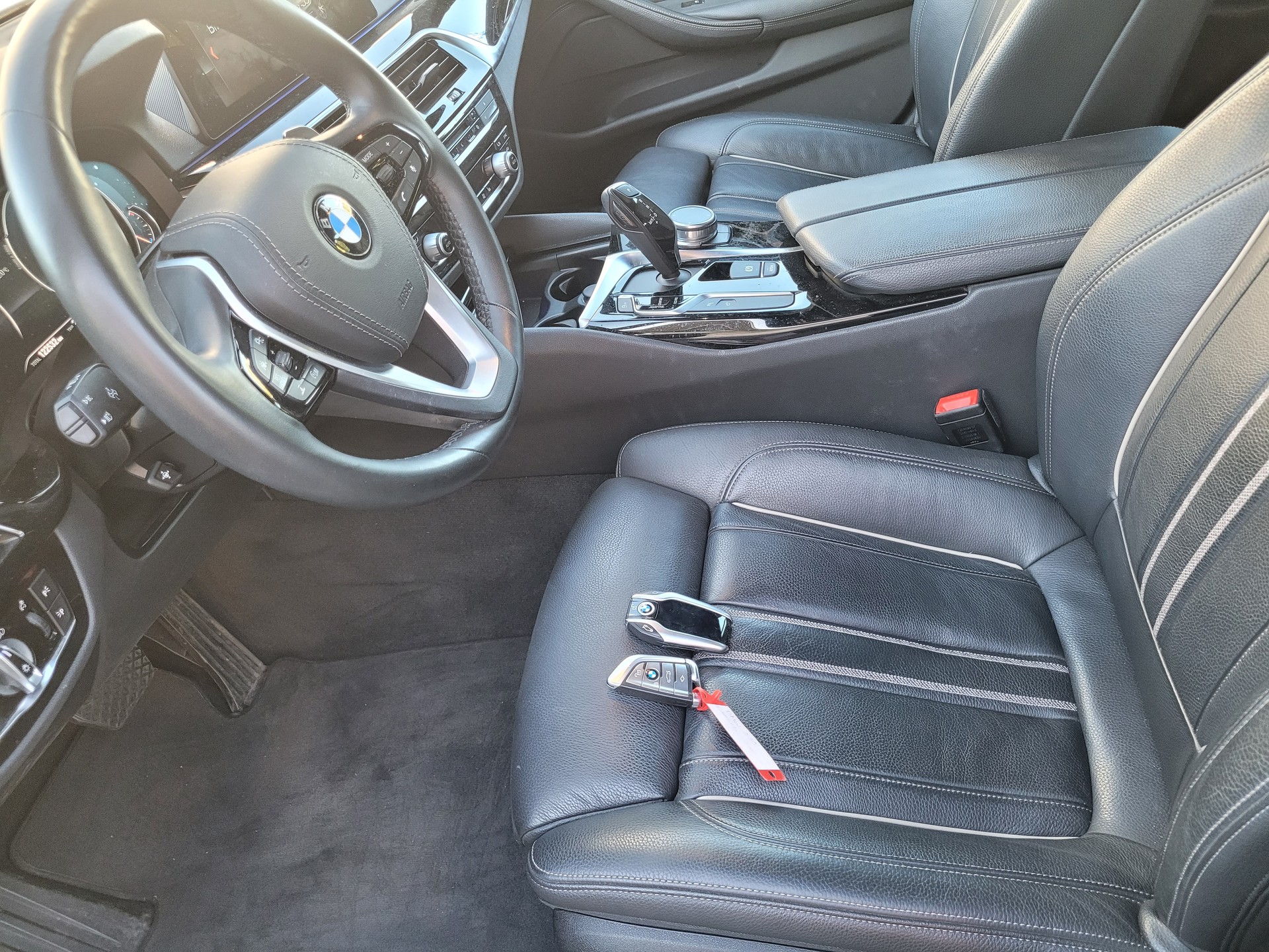 BMW 530i Touring Sport Line Steptronic-image-13