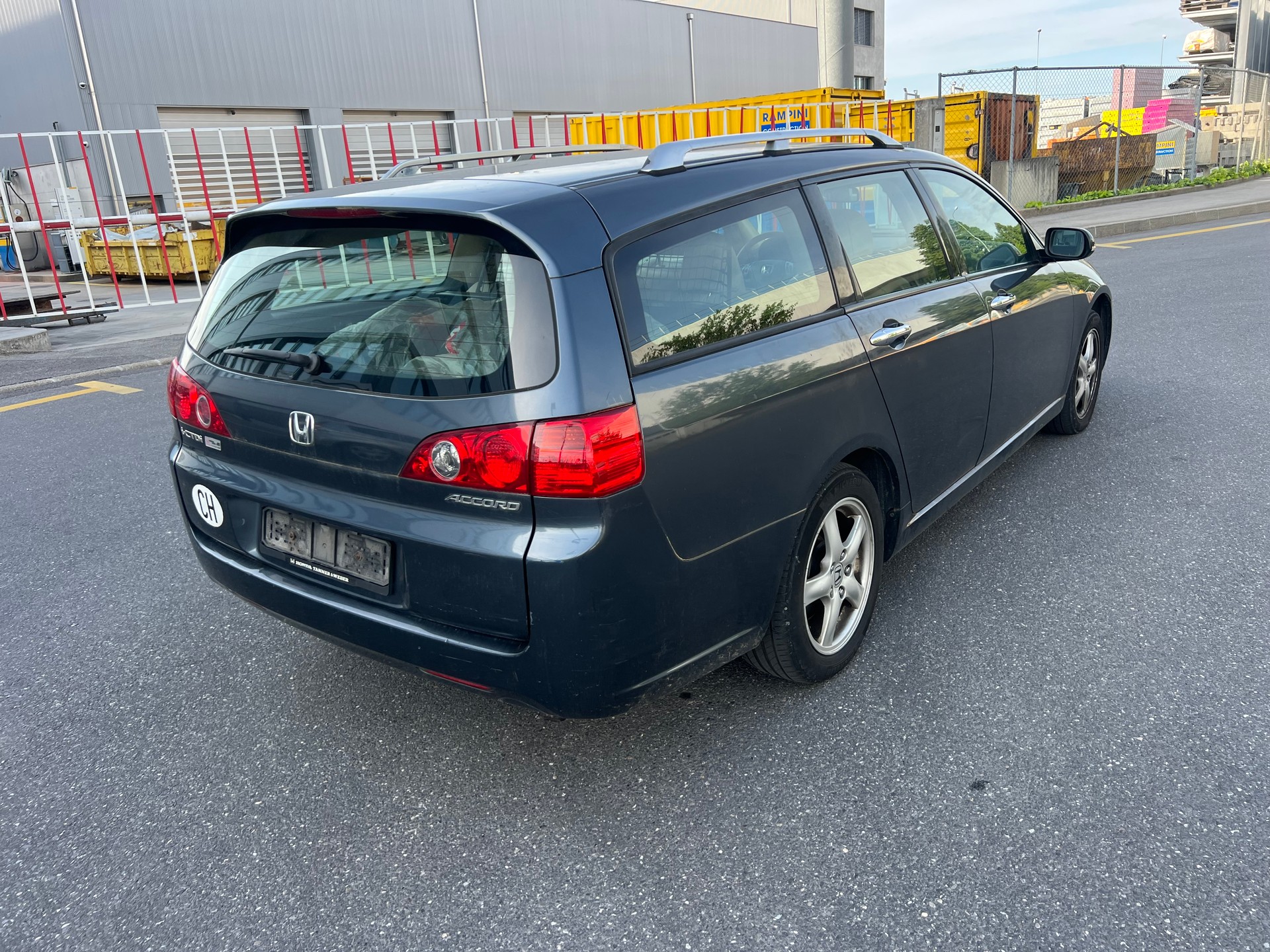 HONDA Accord Tourer 2.2 i-CTDi Executive-image-5