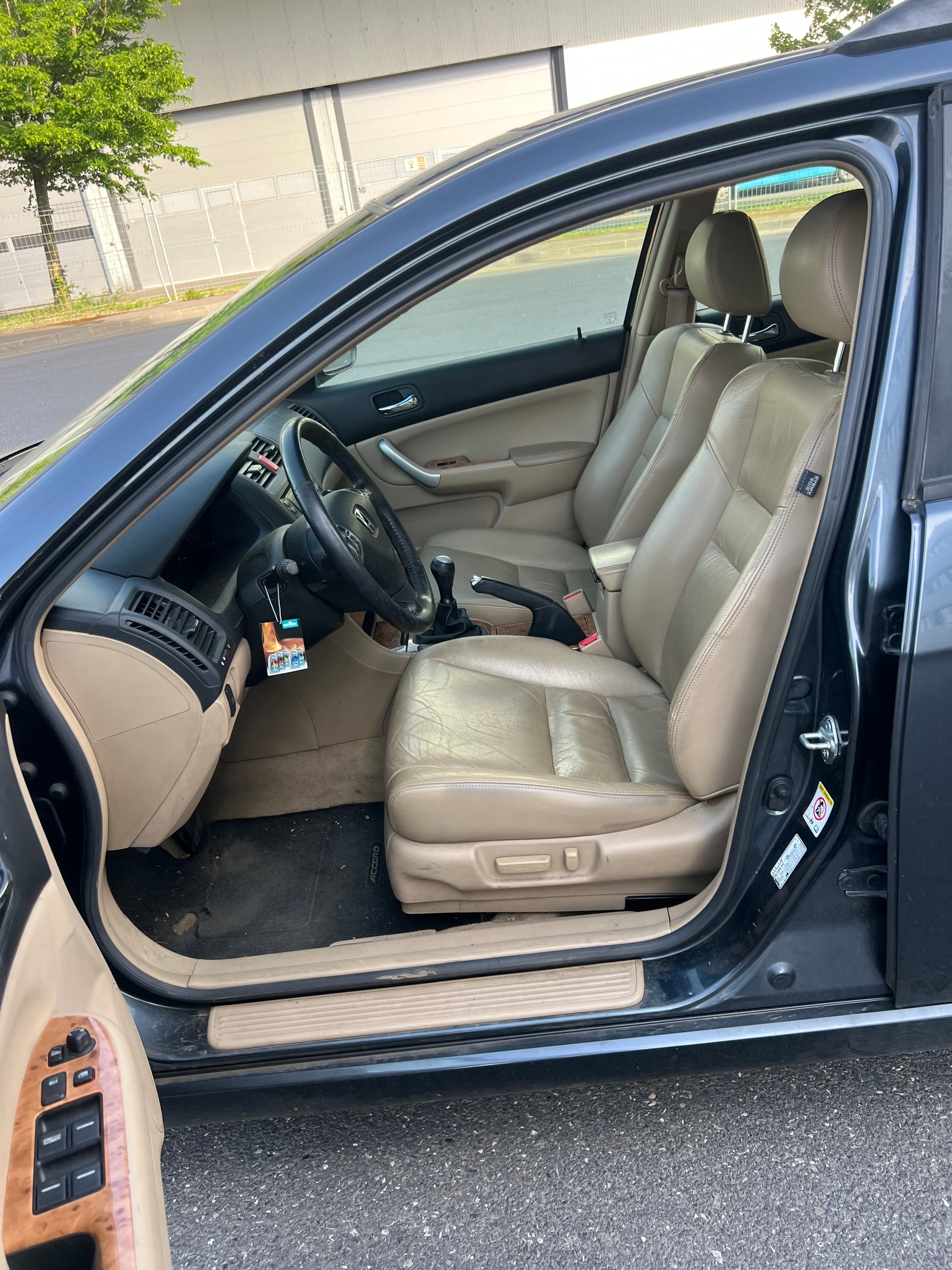 HONDA Accord Tourer 2.2 i-CTDi Executive-image-9