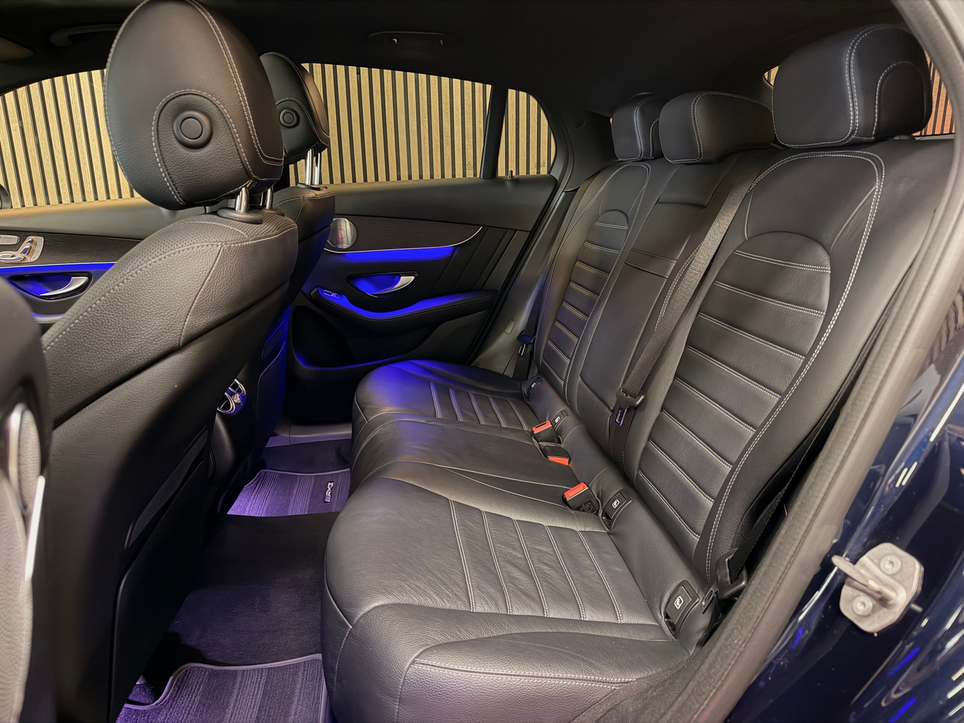 MERCEDES-BENZ GLC Coupé 300 AMG Line 4Matic 9G-Tronic | CH- Fzg. | Frisch ab MFK & Service-image-25
