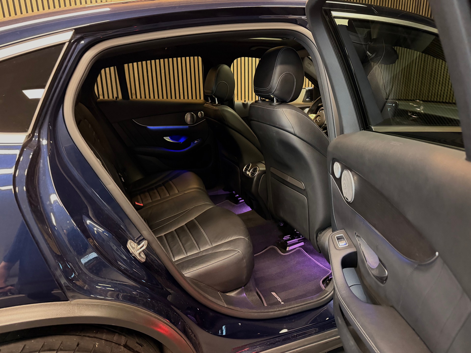 MERCEDES-BENZ GLC Coupé 300 AMG Line 4Matic 9G-Tronic | CH- Fzg. | Carvertical Bericht | Ab MFK & Service-image-19