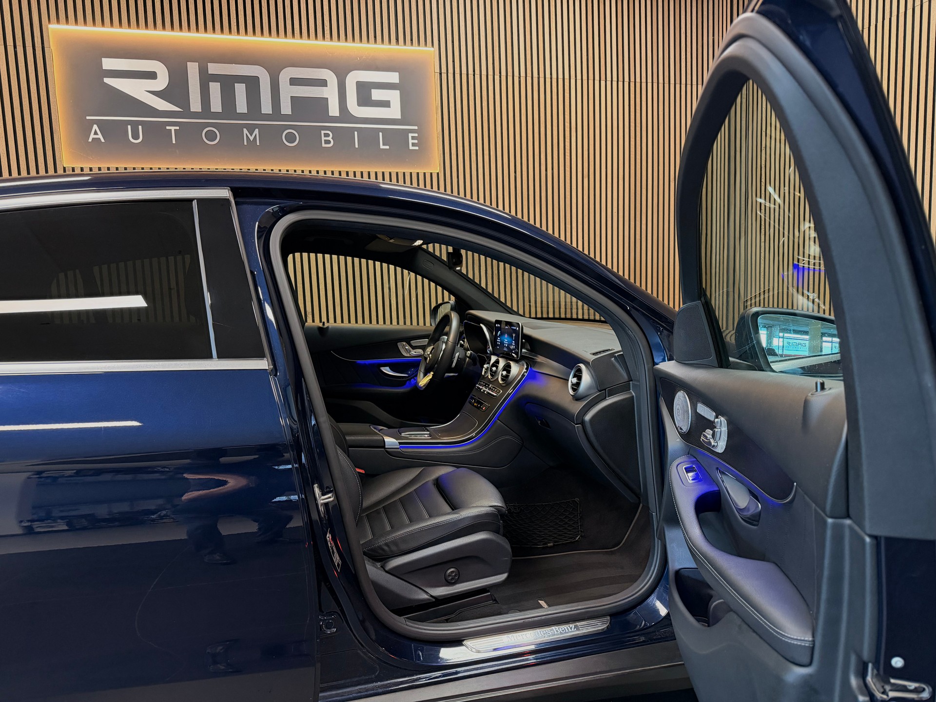 MERCEDES-BENZ GLC Coupé 300 AMG Line 4Matic 9G-Tronic | CH- Fzg. | Carvertical Bericht | Ab MFK & Service-image-18