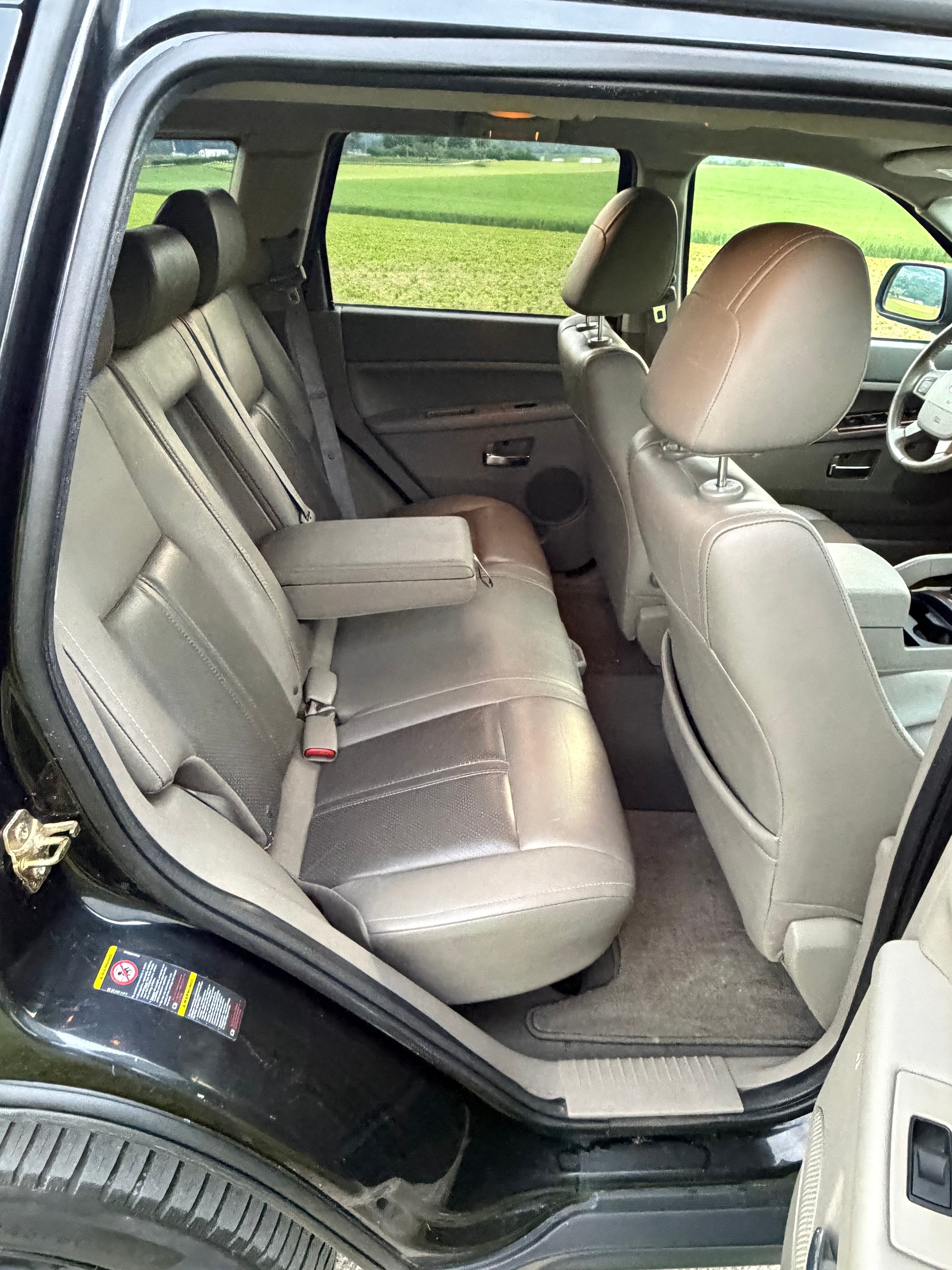 JEEP Grand Cherokee 3.0 CRD Limited Automatic-image-12