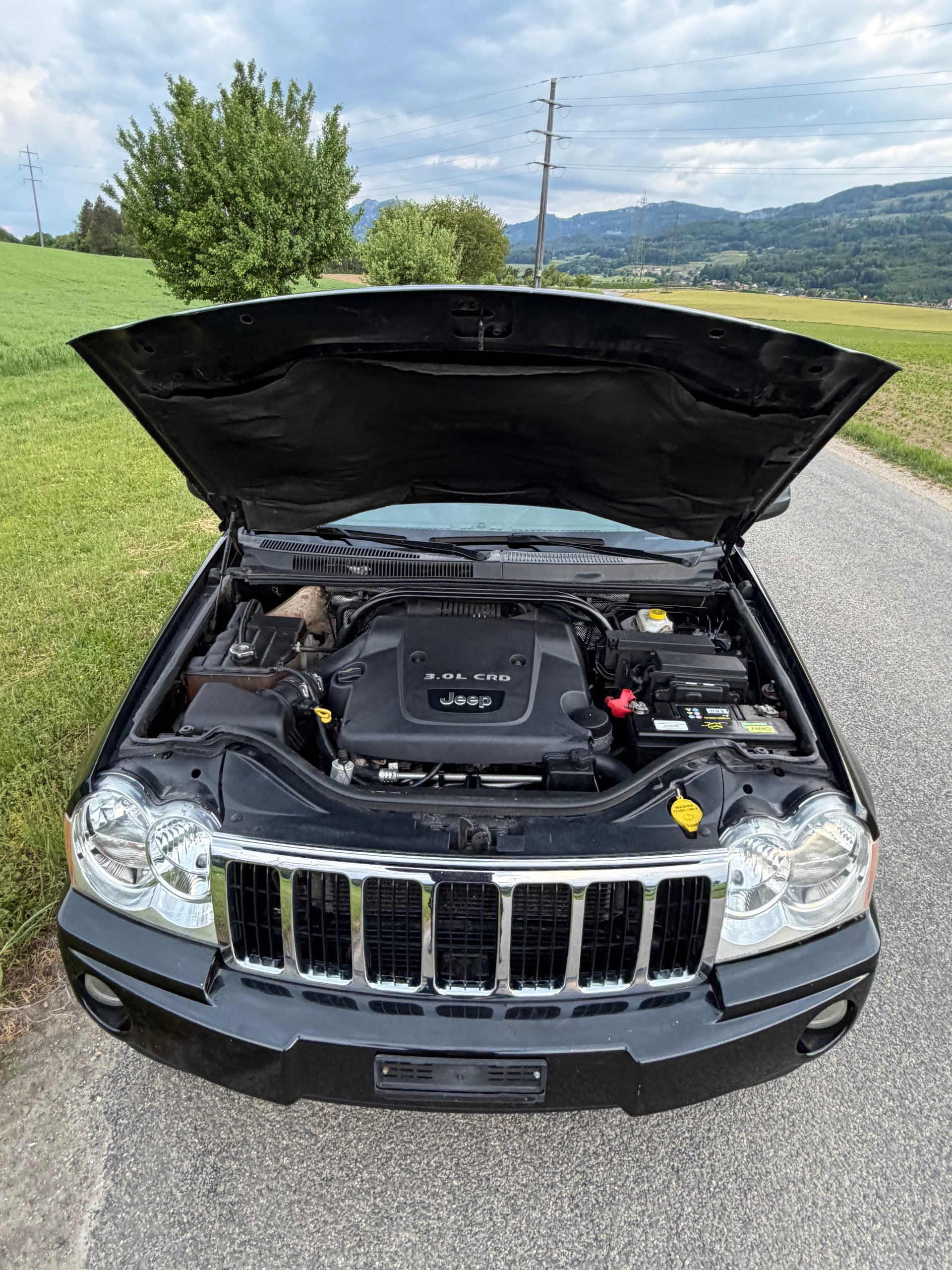 JEEP Grand Cherokee 3.0 CRD Limited Automatic-image-8