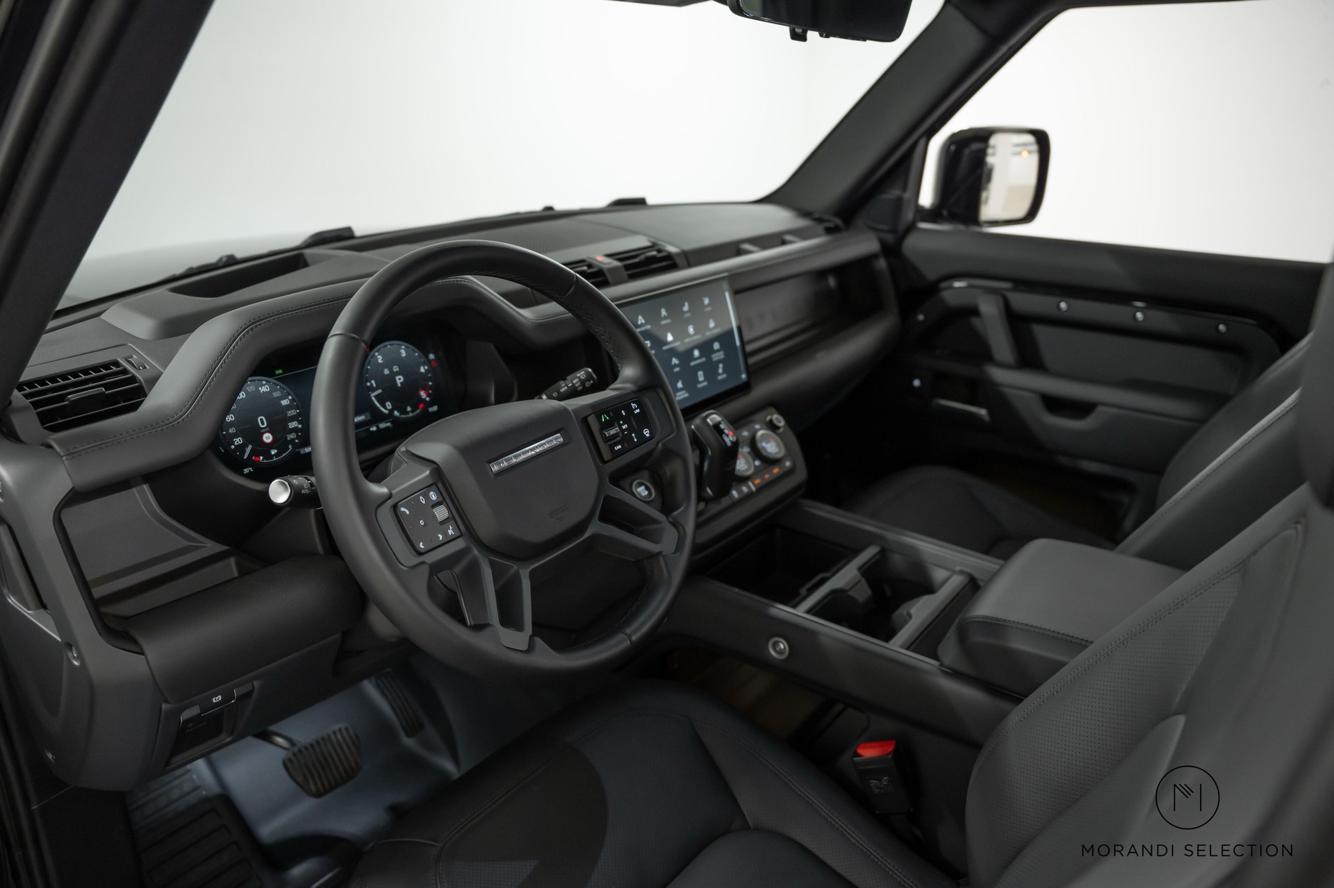 LAND ROVER Defender 110 3.0 D I6 300 X-Dynamic HSE-image-15