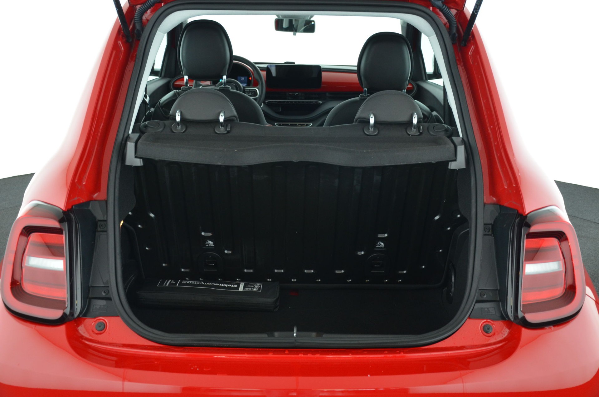 FIAT 500 Electric Red Edition-image-27