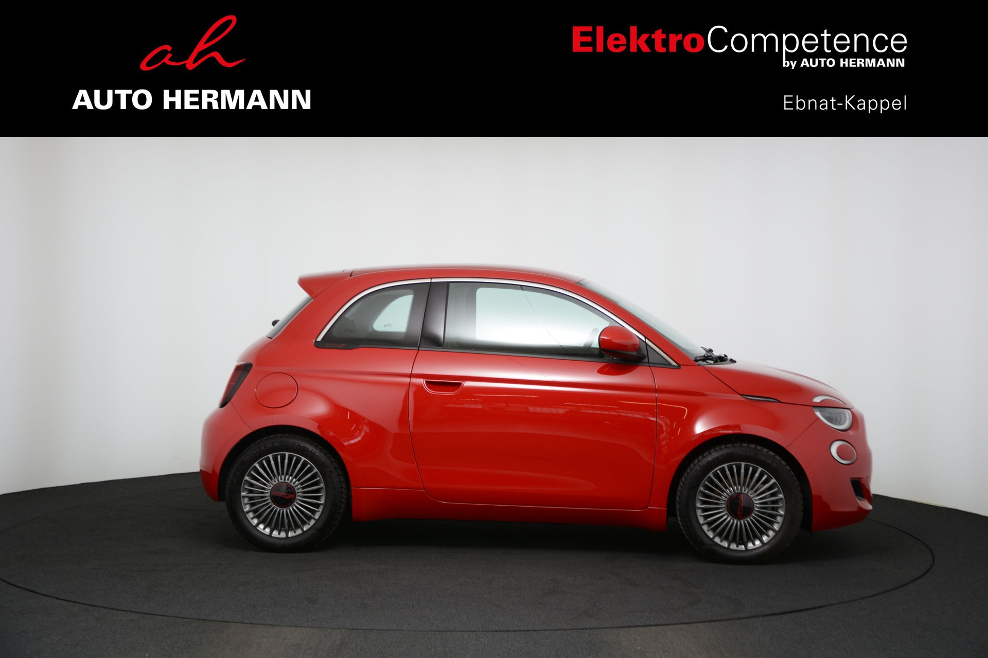 FIAT 500 Electric Red Edition-image-7