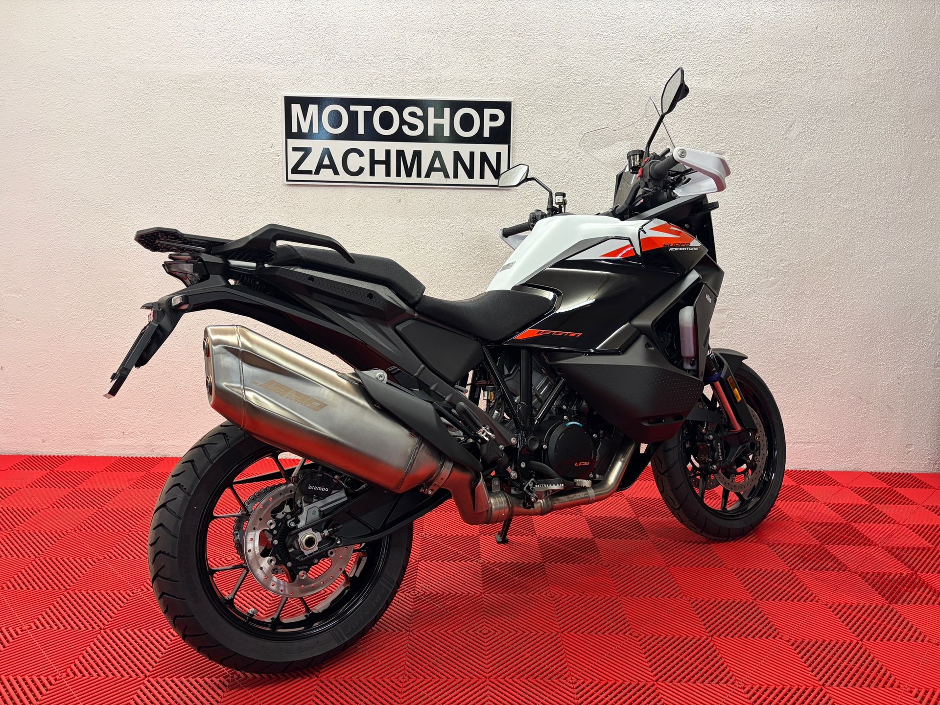 KTM 1390 Super Adventure S-image-5