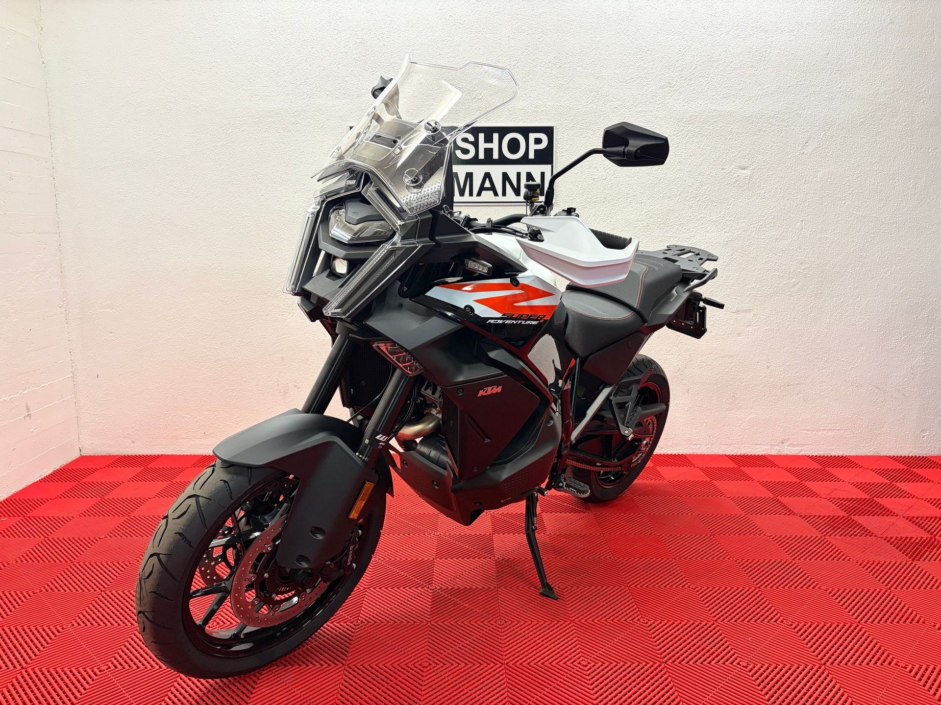 KTM 1390 Super Adventure S-image-2