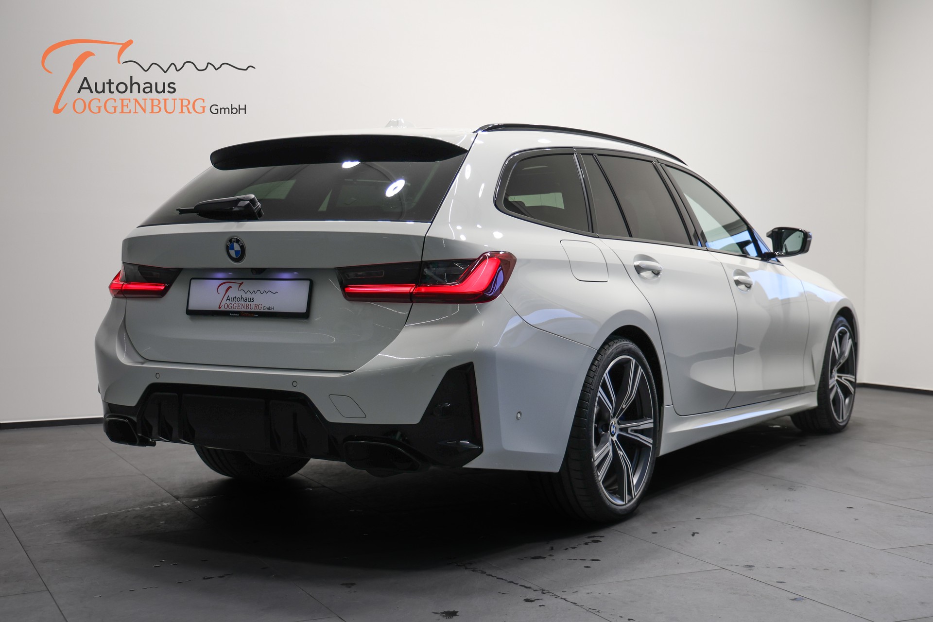 BMW M340d xDrive 48V Touring Steptronic M Sport Pro LCI *Facelift*CH-Fahrzeug*-image-7