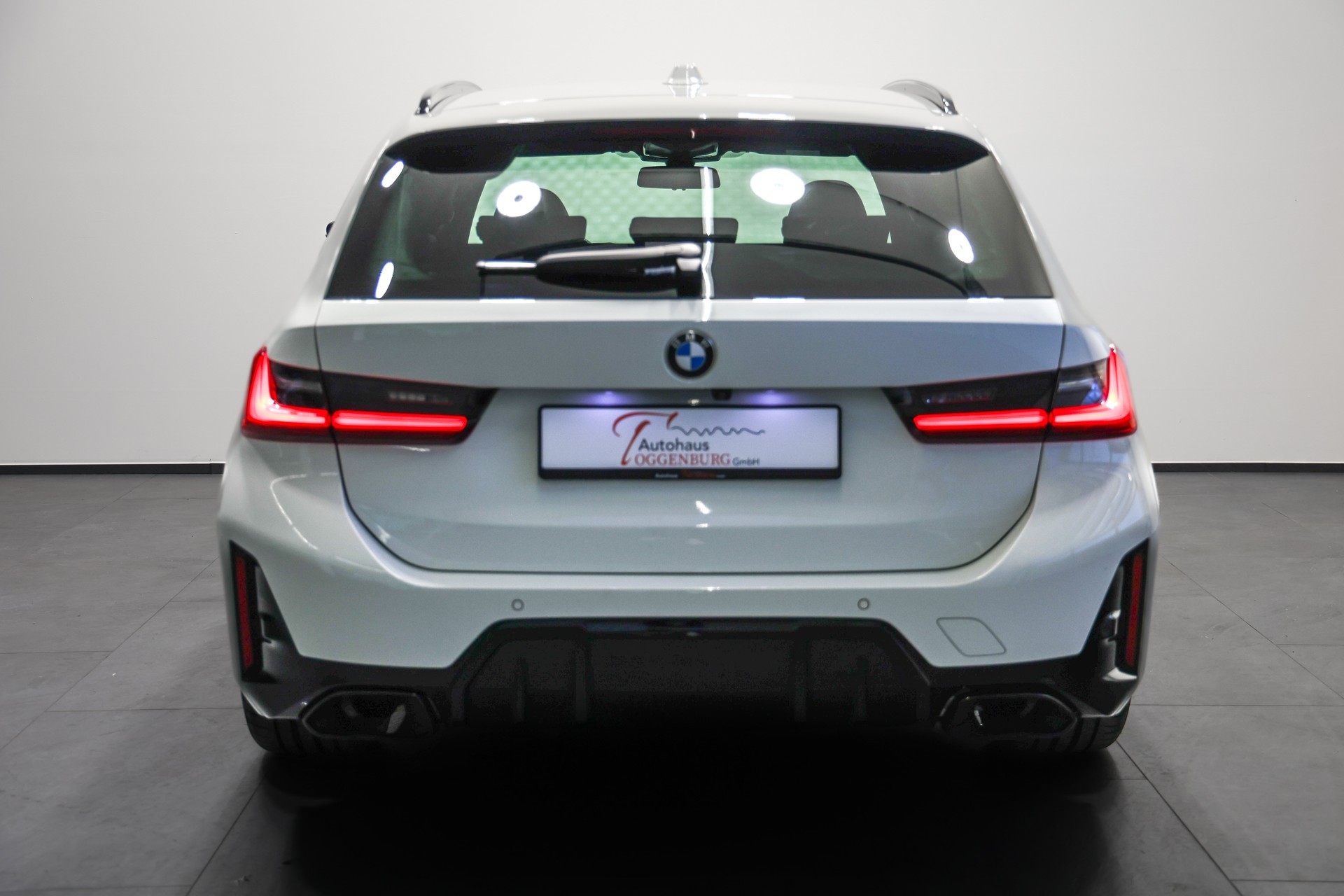 BMW M340d xDrive 48V Touring Steptronic M Sport Pro LCI *Facelift*CH-Fahrzeug*-image-9