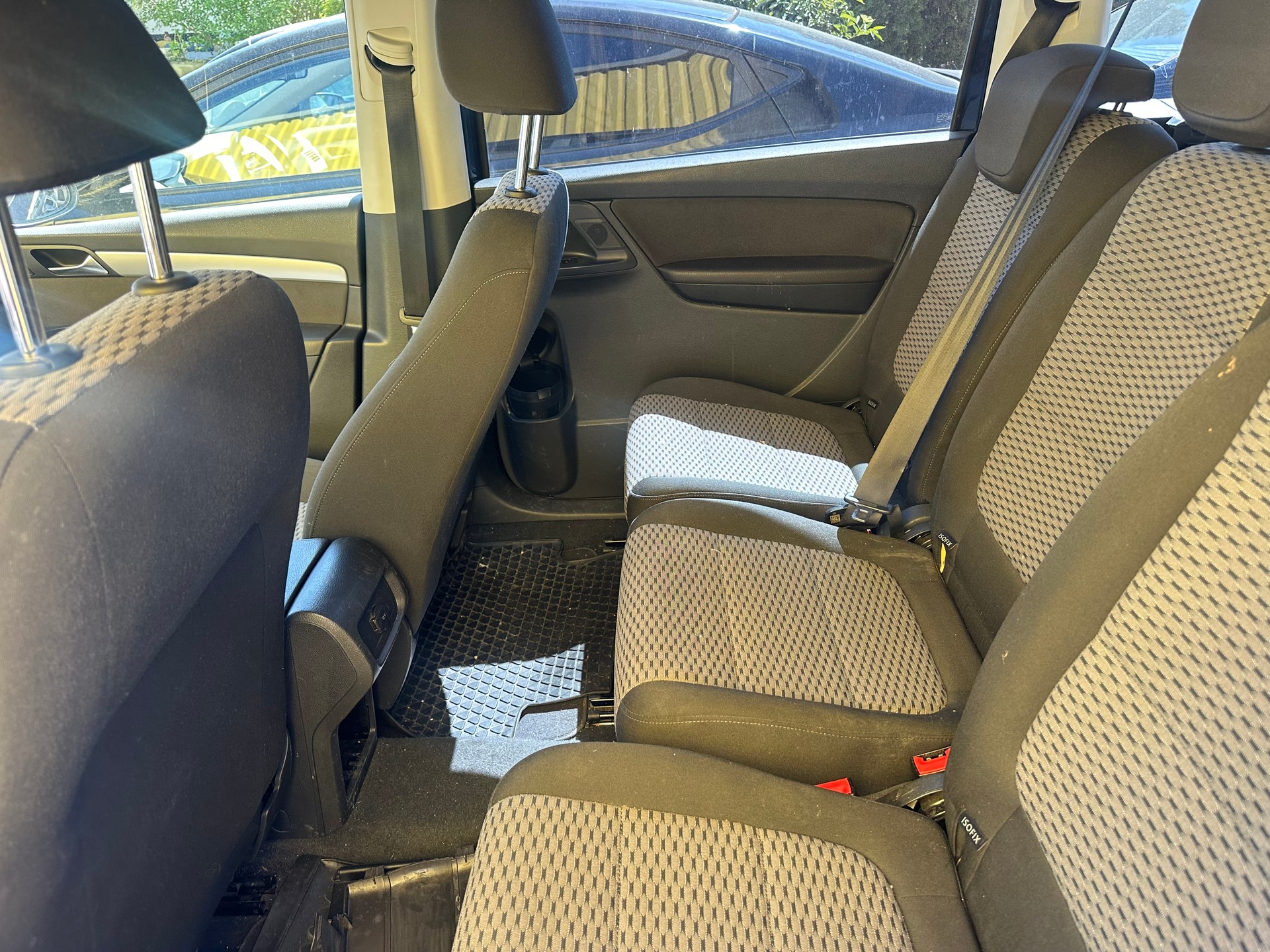 VW Sharan 2.0 TDI BlueMotion Technology Design-image-7