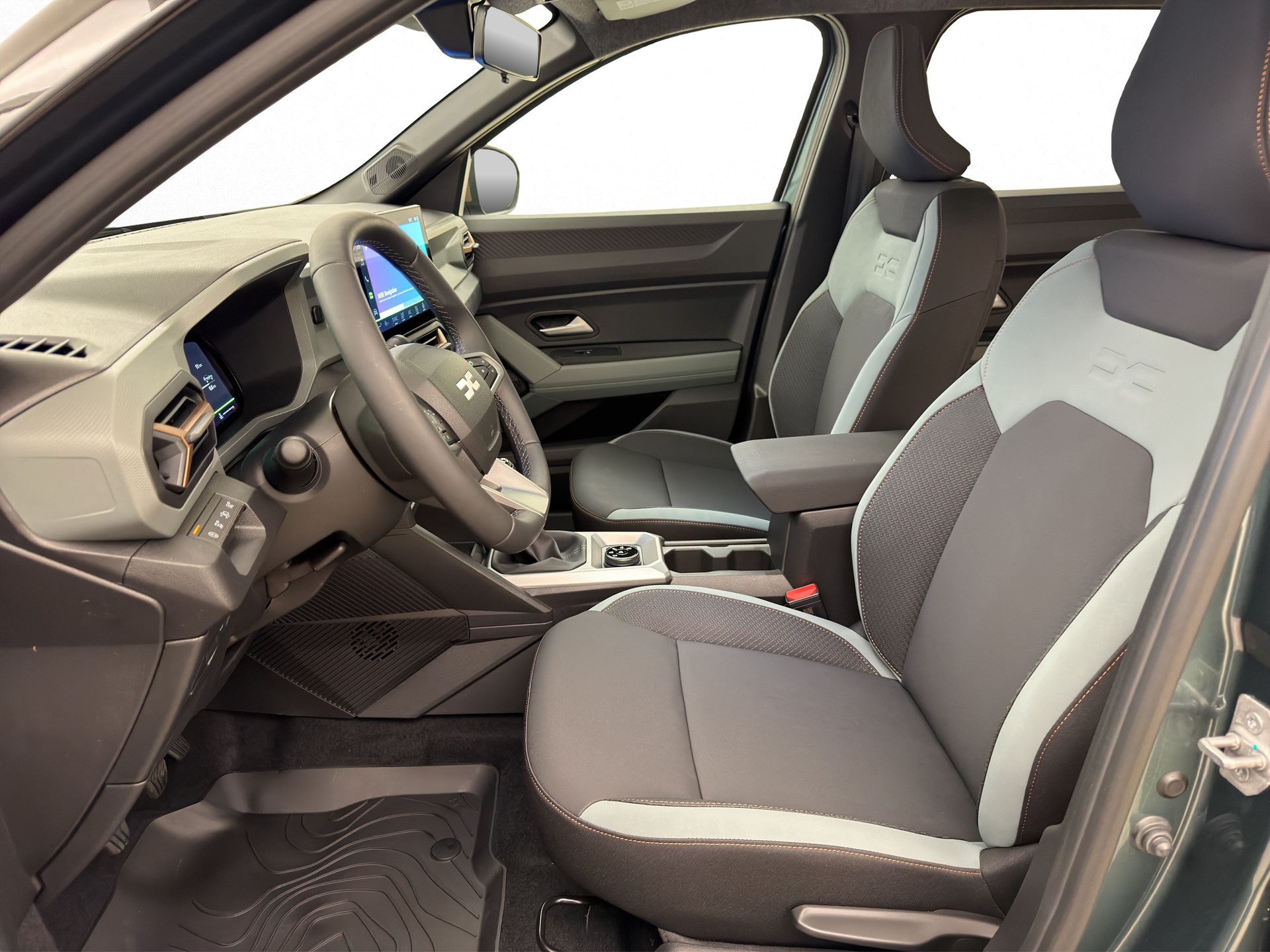 DACIA Bigster 1.2 TCe Extreme 4WD-image-6
