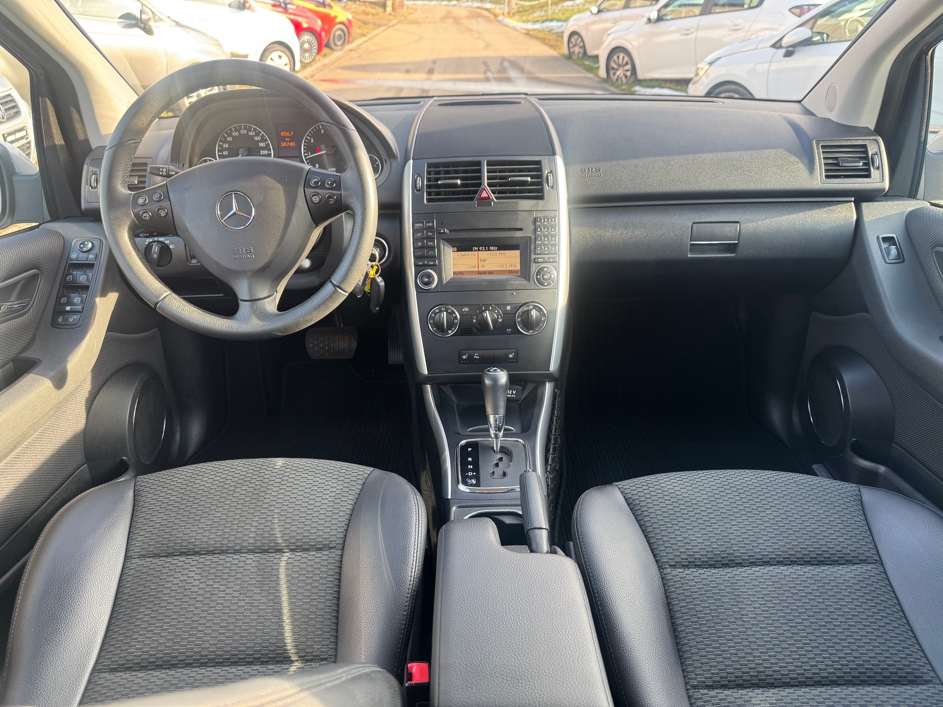 MERCEDES-BENZ A 180 (170) Avantgarde Autotronic-image-7