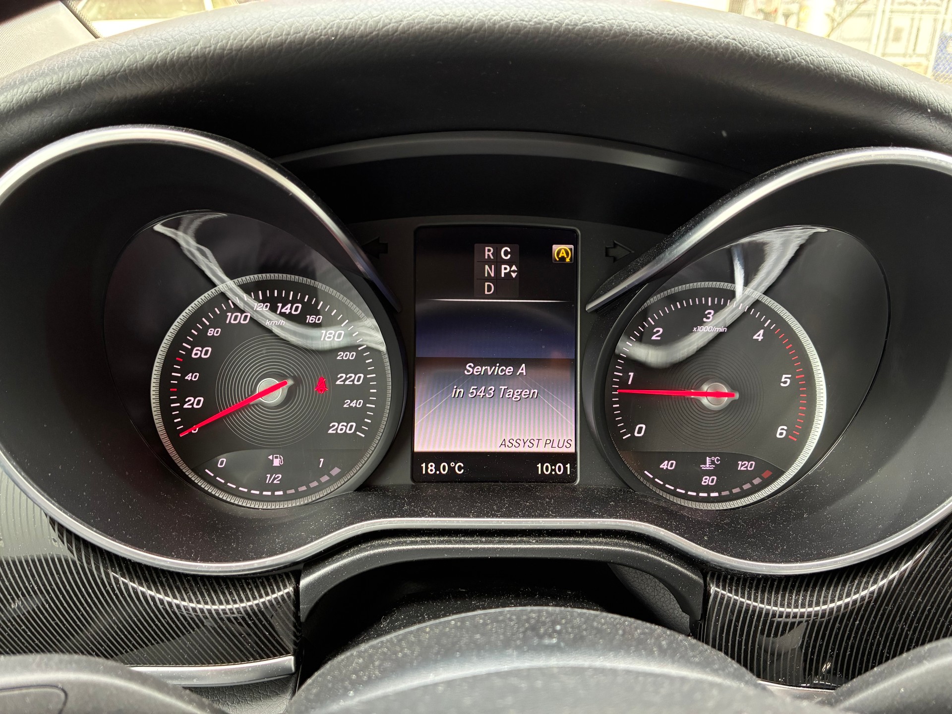 MERCEDES-BENZ V 220 d kurz 4matic-image-7