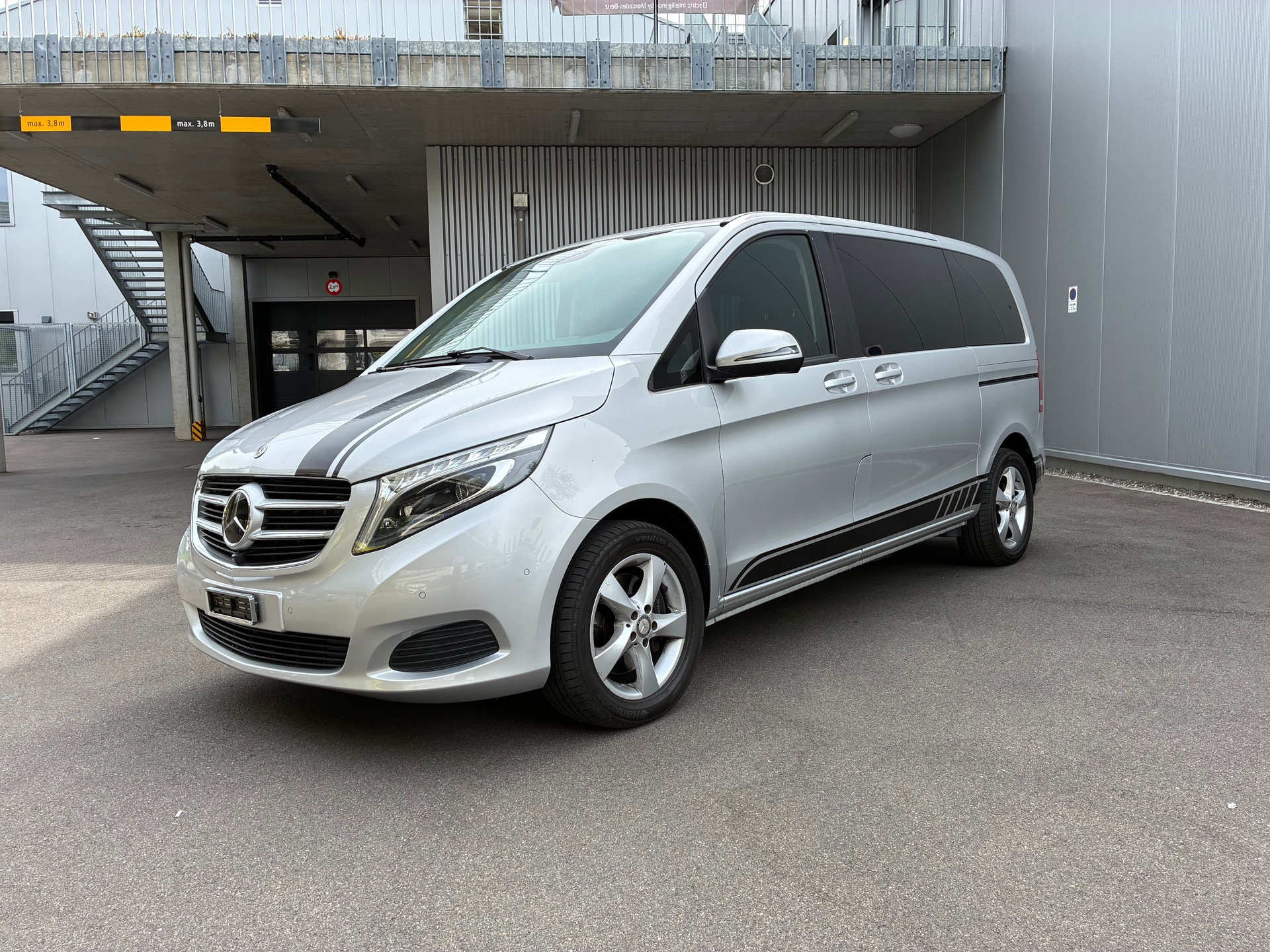 MERCEDES-BENZ V 220 d kurz 4matic
