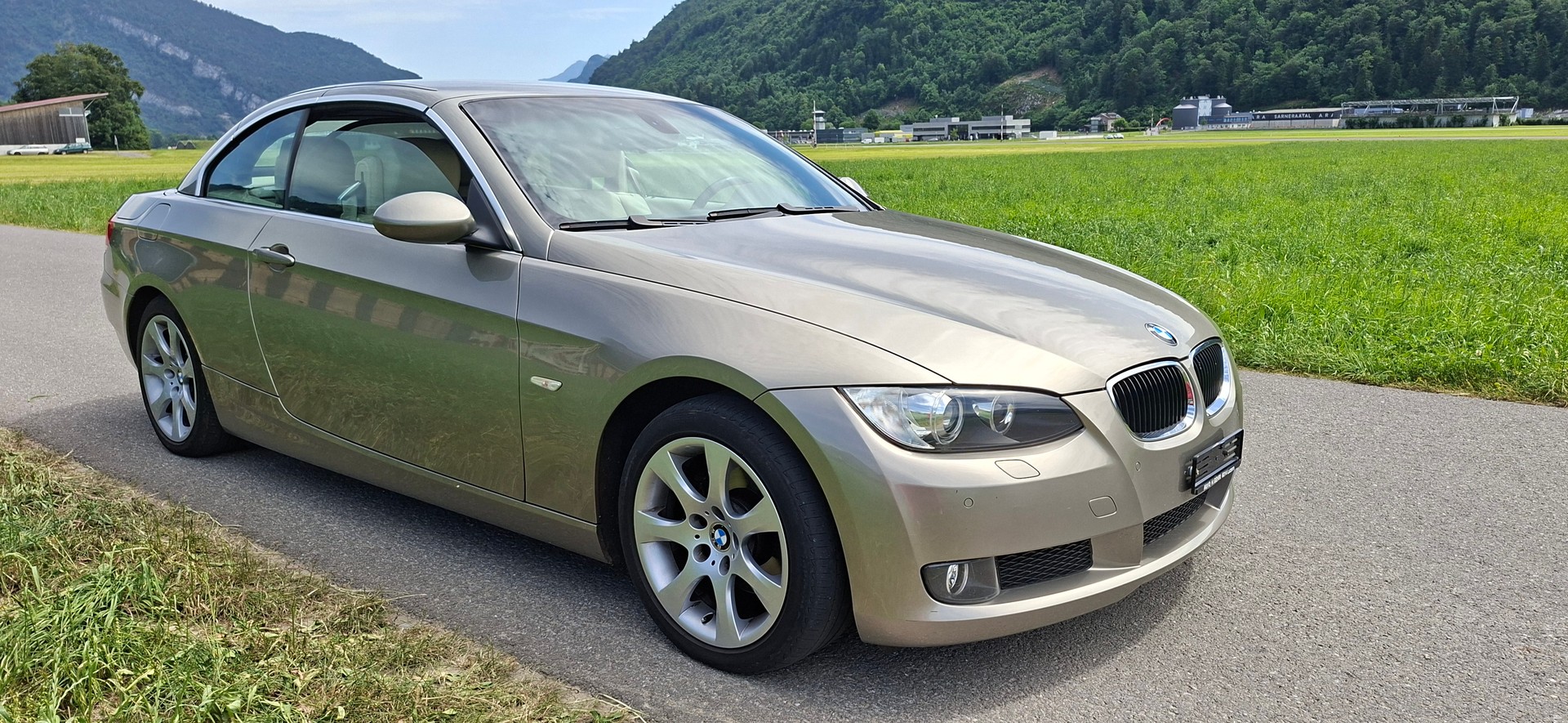 BMW 320d Cabriolet Steptronic-image-12