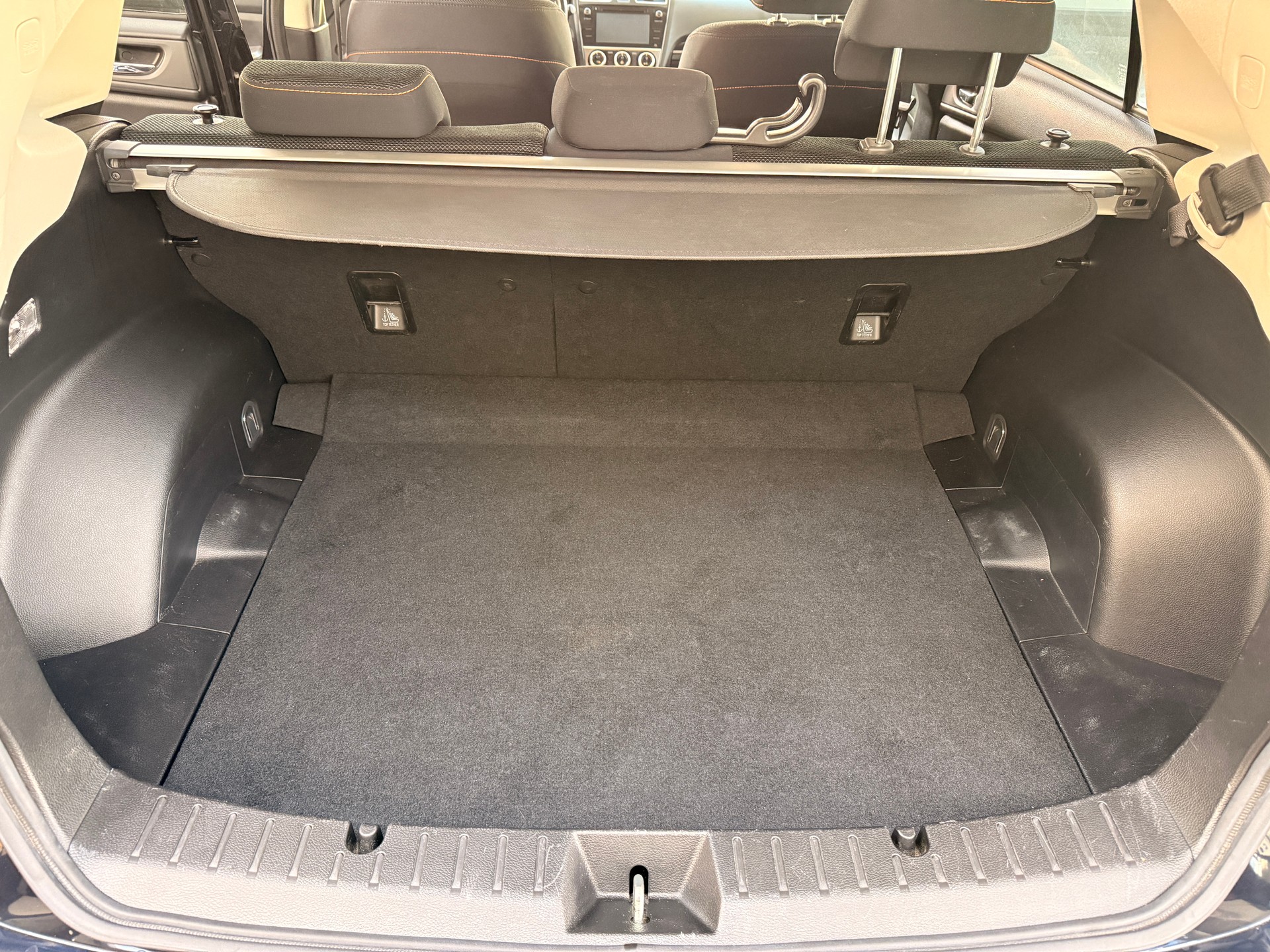 SUBARU XV 2.0 Swiss Two AWD-image-11