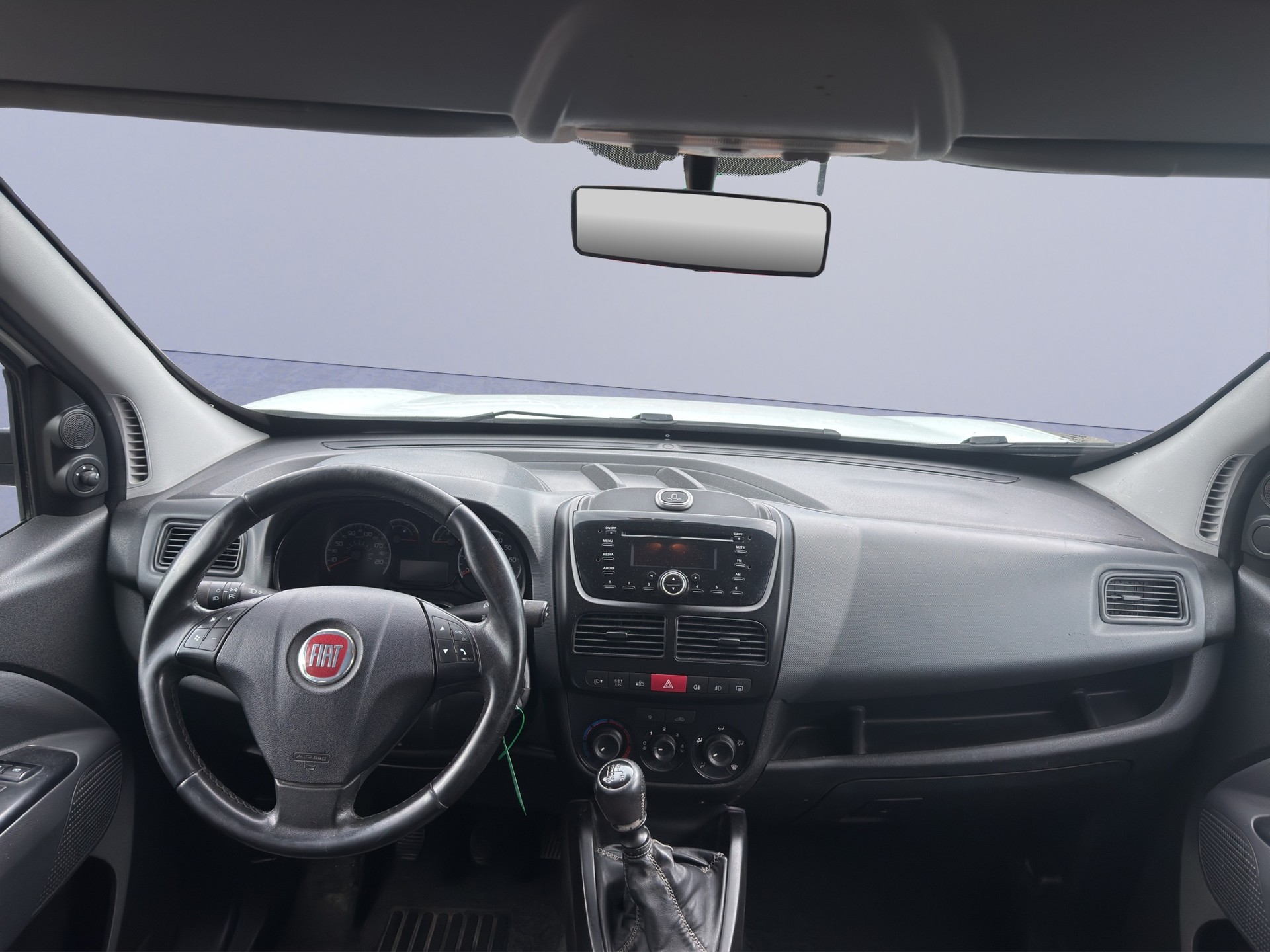 FIAT Doblò 1.4 Emotion-image-10