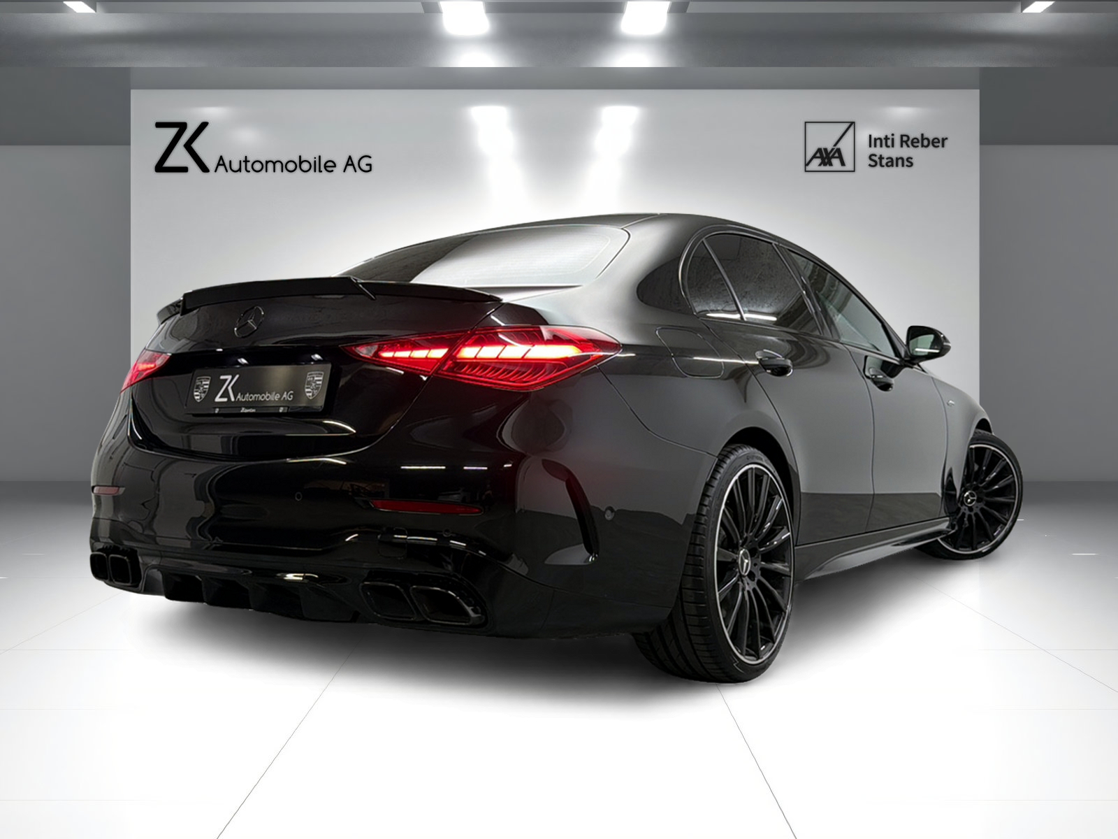 MERCEDES-BENZ C 43 AMG Obsidian Black 408PS 4Matic / RF-Kamera / Schiebedach / Leder / Keyless Go / Carbonpaket / Hinterachslenkung /-showroom-element-1