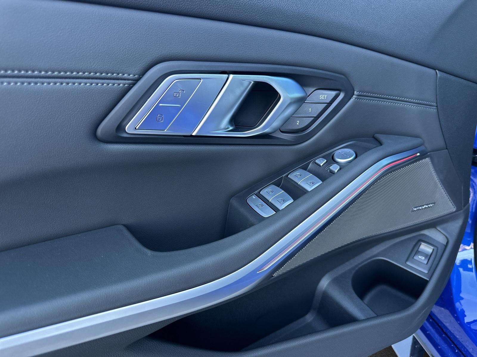 BMW M3 Competition xDrive Touring G81 (CH) ** Portimao Bleu ** 📍-image-16