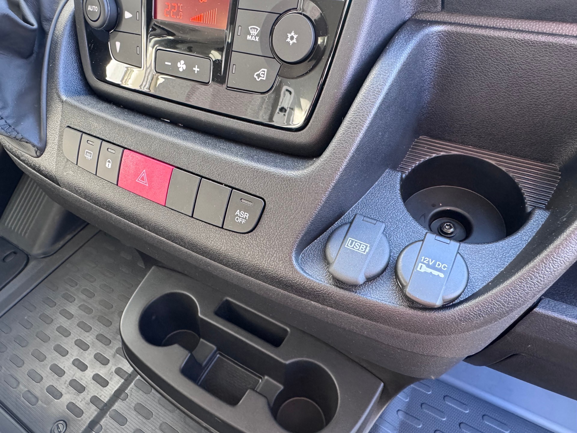 OPEL Movano 2.2 d 3,5t L3H2+3 Plätzer+Navigation+Bluetooth+Rückfahrkamera+Flügeltüren hinten 270°+Lederlenkrad+DAB+1'347 kg Nutzlast+-image-16