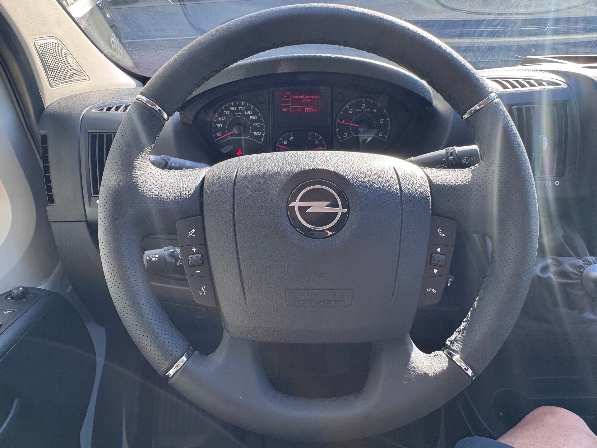 OPEL Movano 2.2 d 3,5t L3H2+3 Plätzer+Navigation+Bluetooth+Rückfahrkamera+Flügeltüren hinten 270°+Lederlenkrad+DAB+1'347 kg Nutzlast+-image-22
