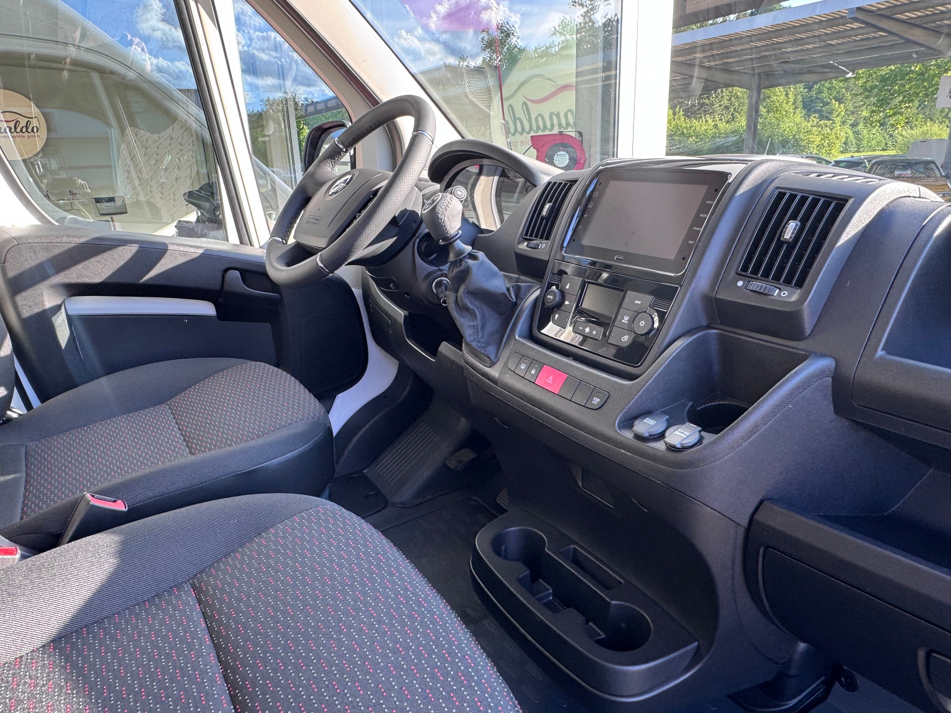 OPEL Movano 2.2 d 3,5t L3H2+3 Plätzer+Navigation+Bluetooth+Rückfahrkamera+Flügeltüren hinten 270°+Lederlenkrad+DAB+1'347 kg Nutzlast+-image-14