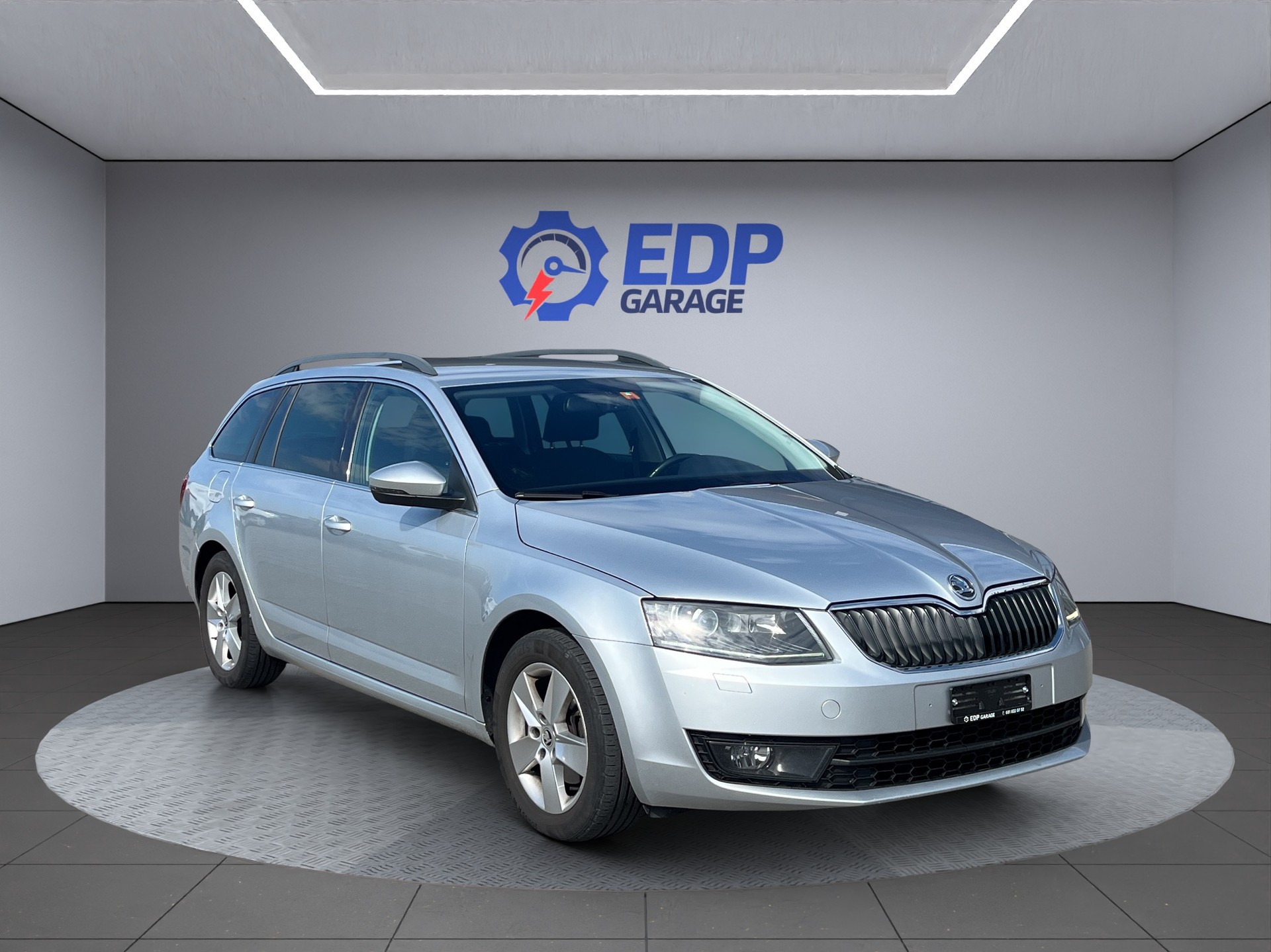 SKODA Octavia Combi 2.0 TDI Elegance DSG-showroom-element-3